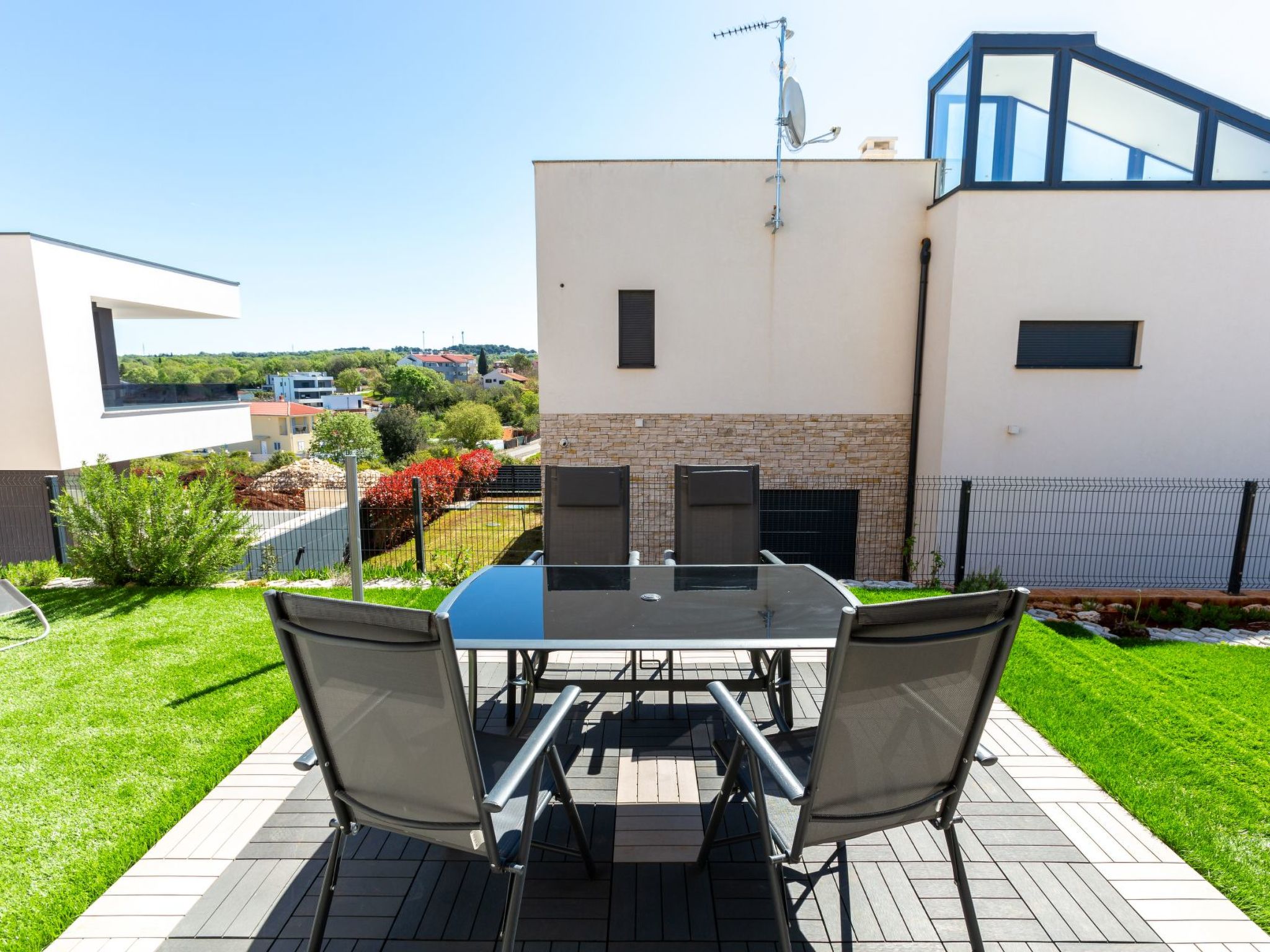 Photo of "Emira Mukalba" mit Terrasse