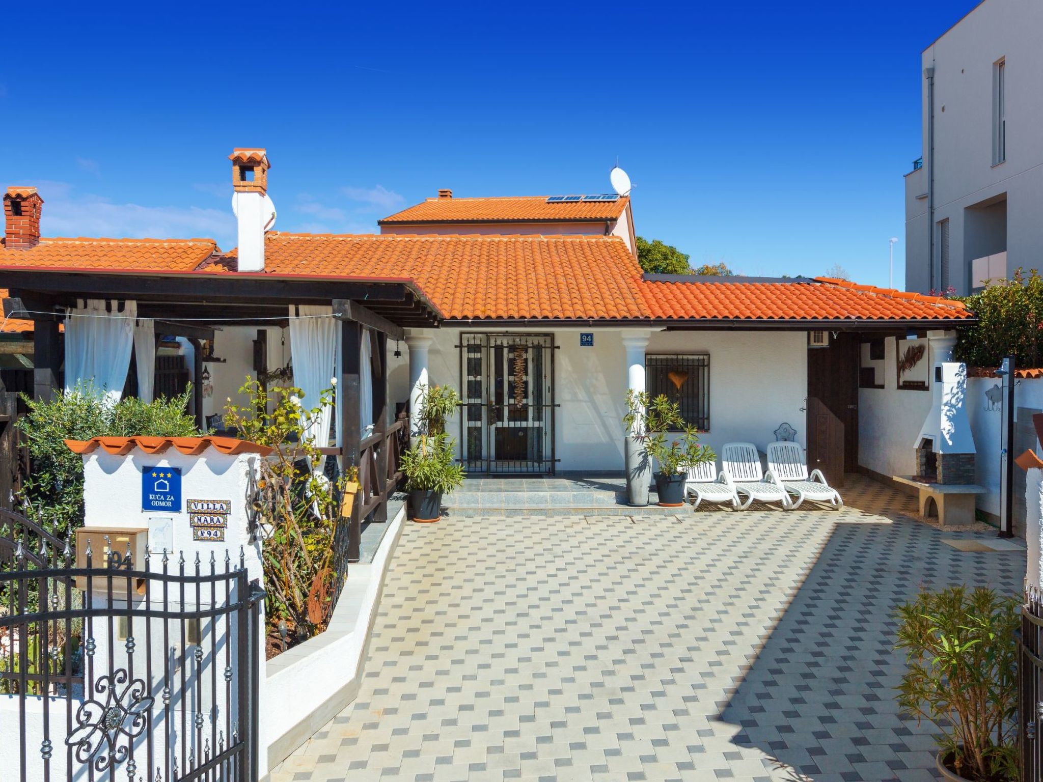 für 6 Personen ca. 60 m&sup2; in Medulin, Istrien (Medulin und Umgebung) Accommodation in Medulin