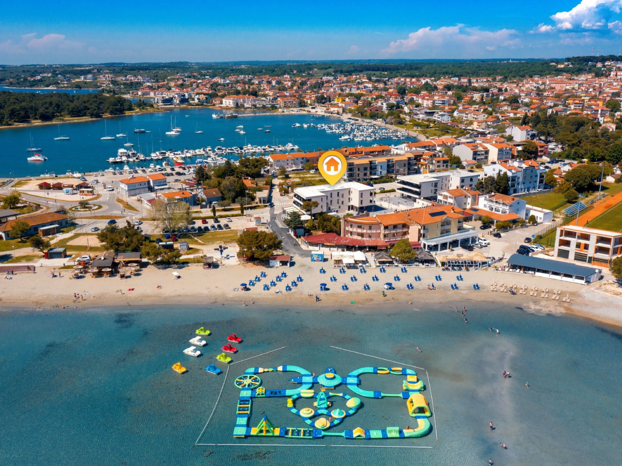 Photo of "A'more Bijeca" direkt am Strand