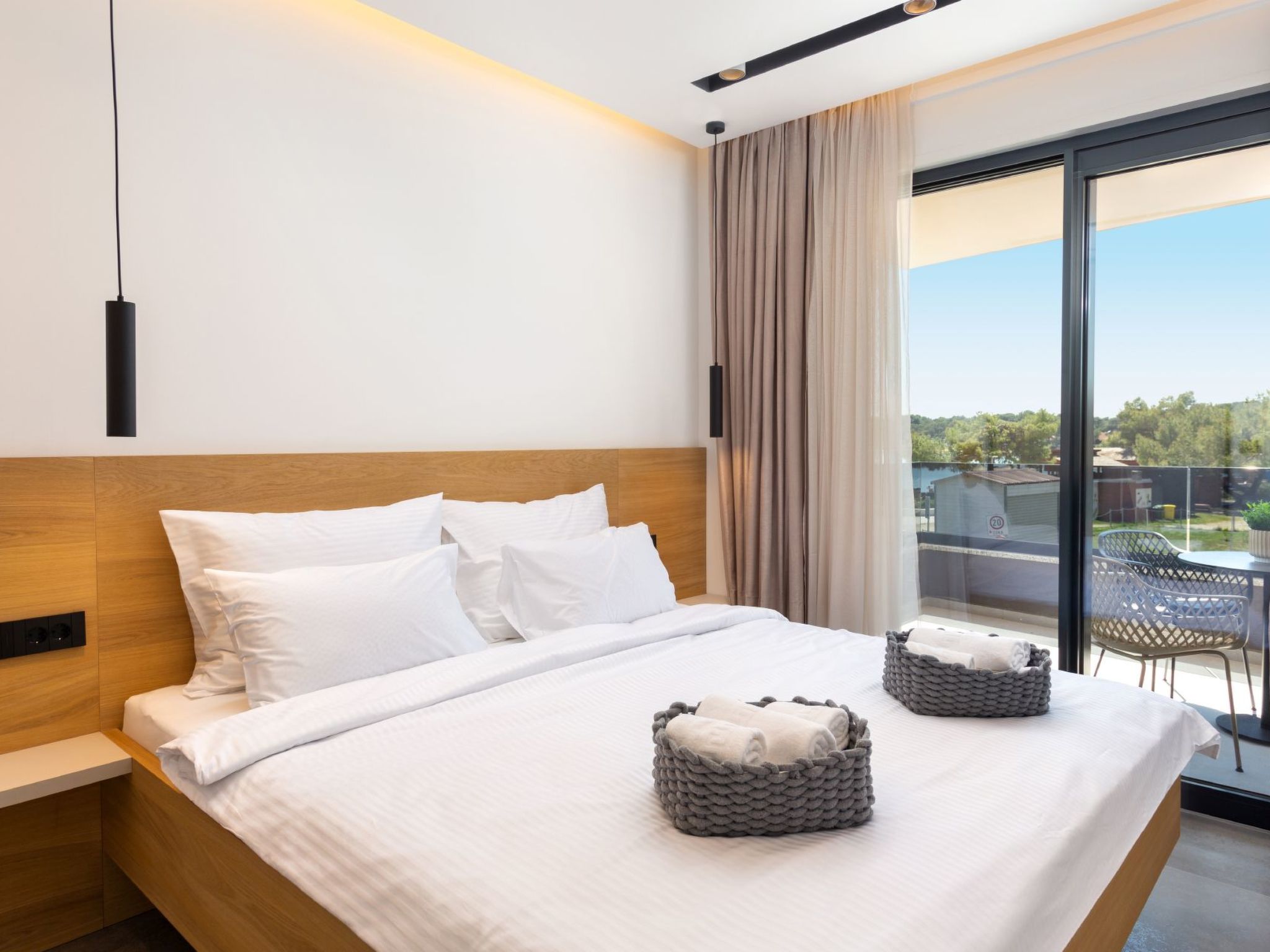 Photo of "A'more Bijeca" direkt am Strand