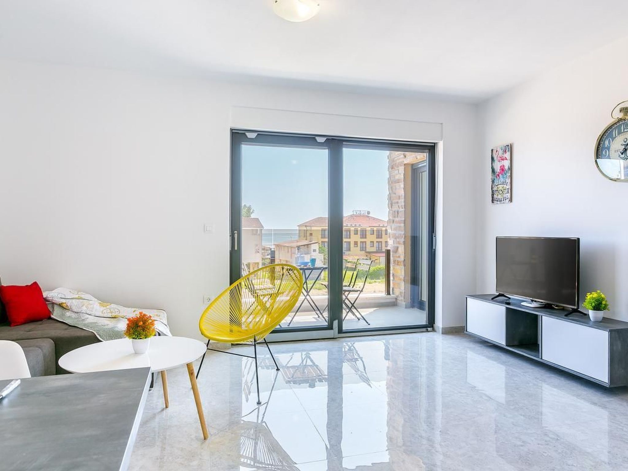 Wohnung "Nevia 6" mit Blick auf das Wasser Apartment in Medulin