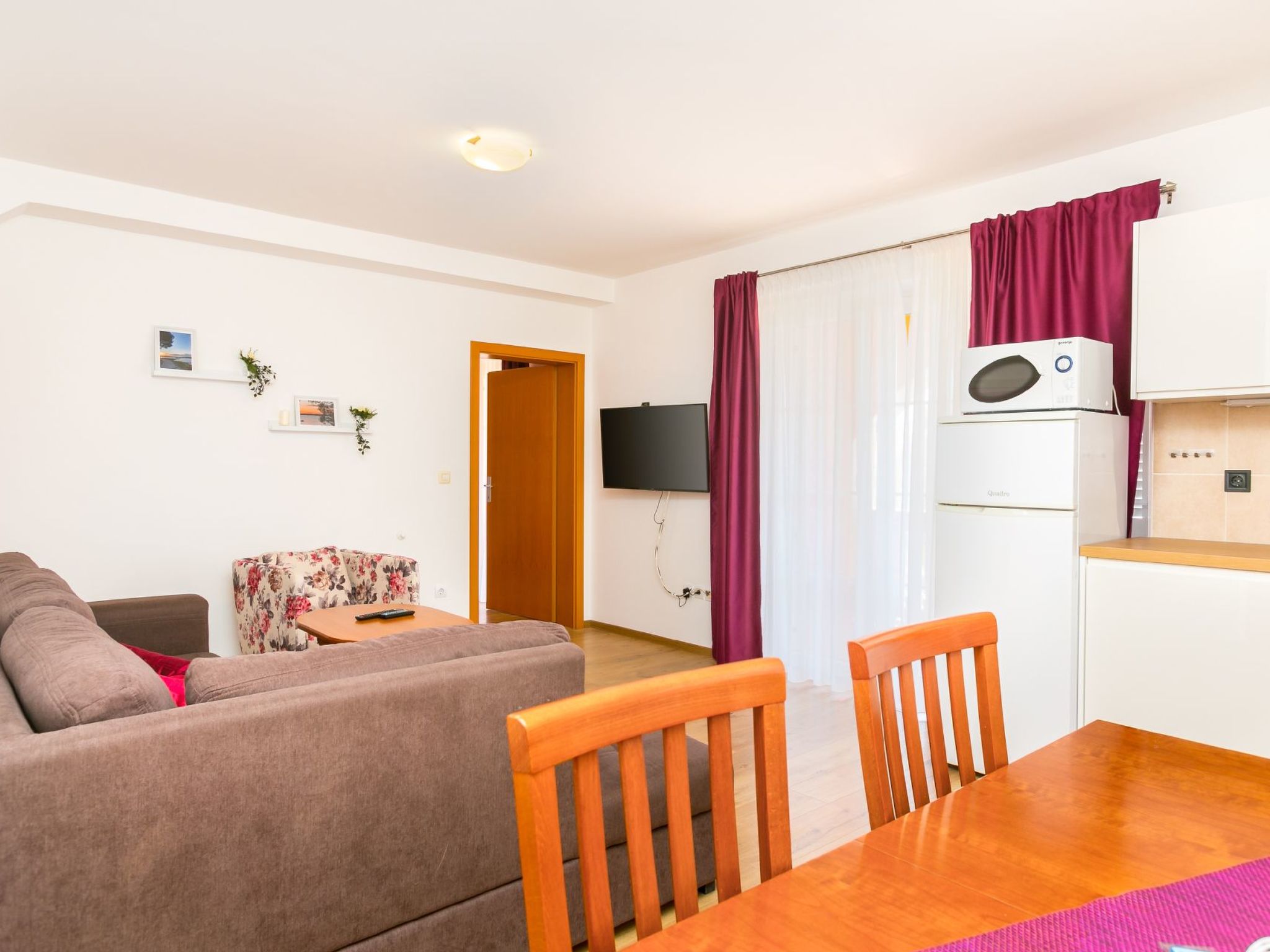 Photo of Angenehme Wohnung mit Terrasse und Barbecue