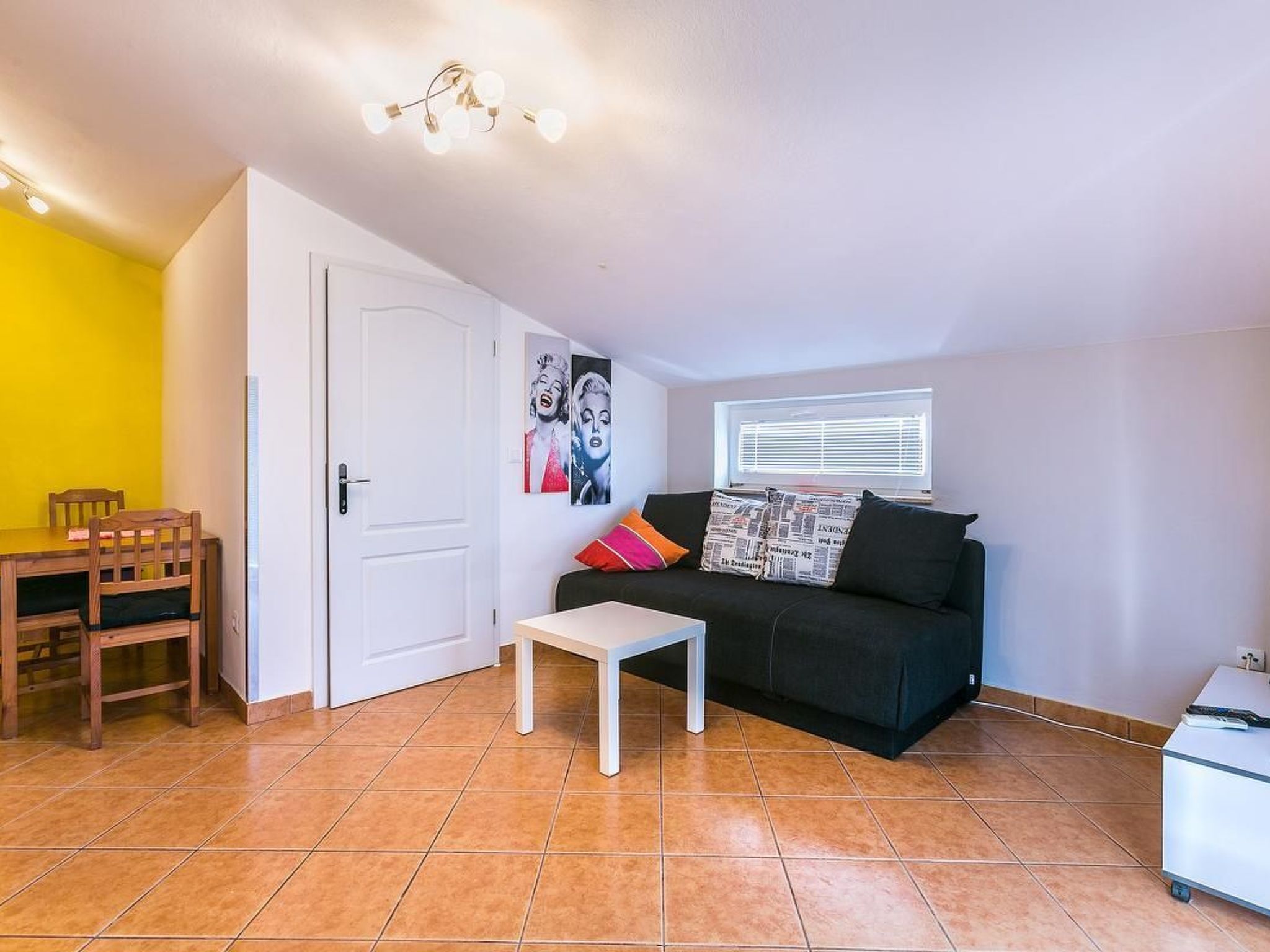 Photo of "Borka Kapovica" mit Balkon