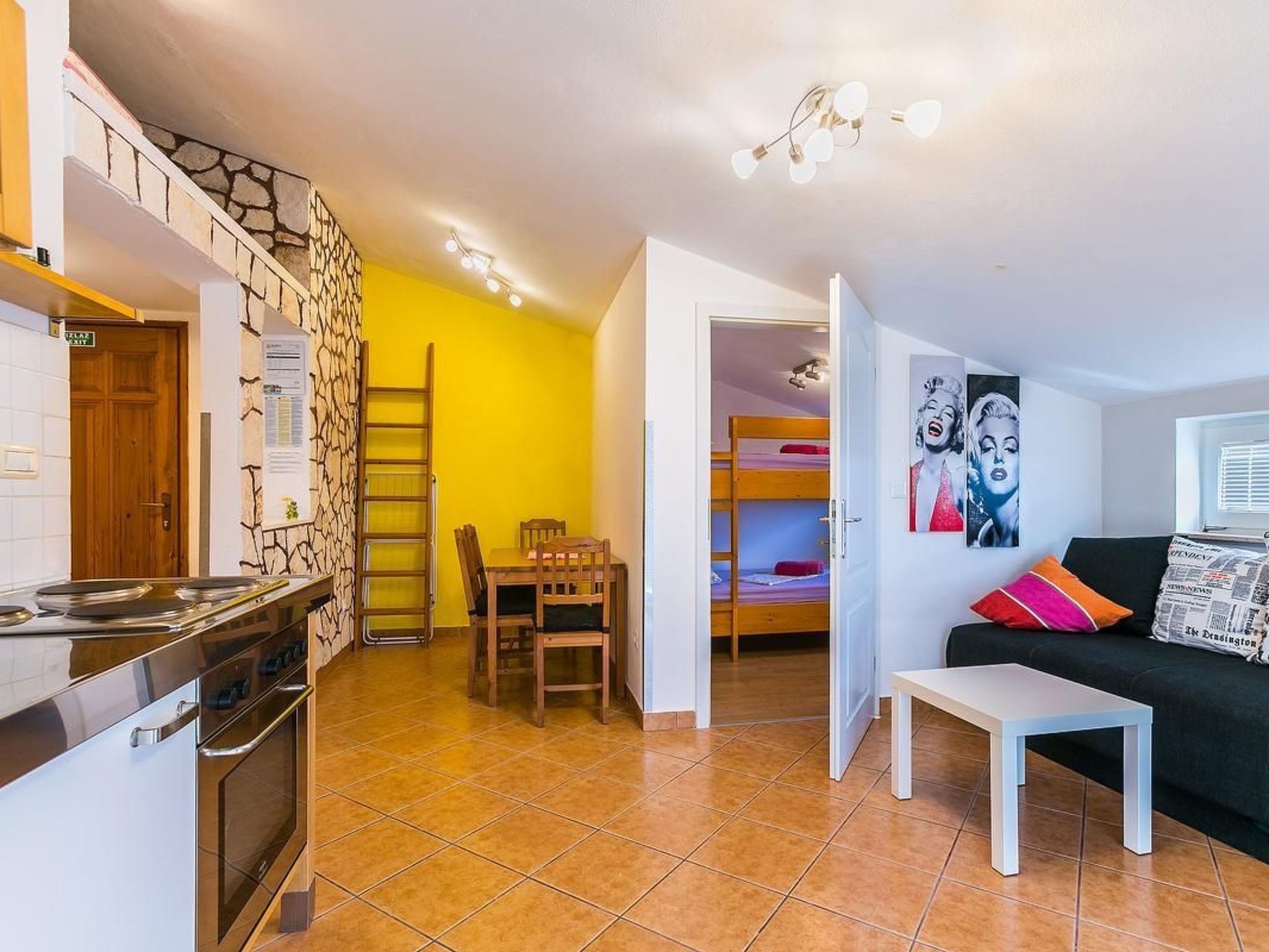 Photo of "Borka Kapovica" mit Balkon