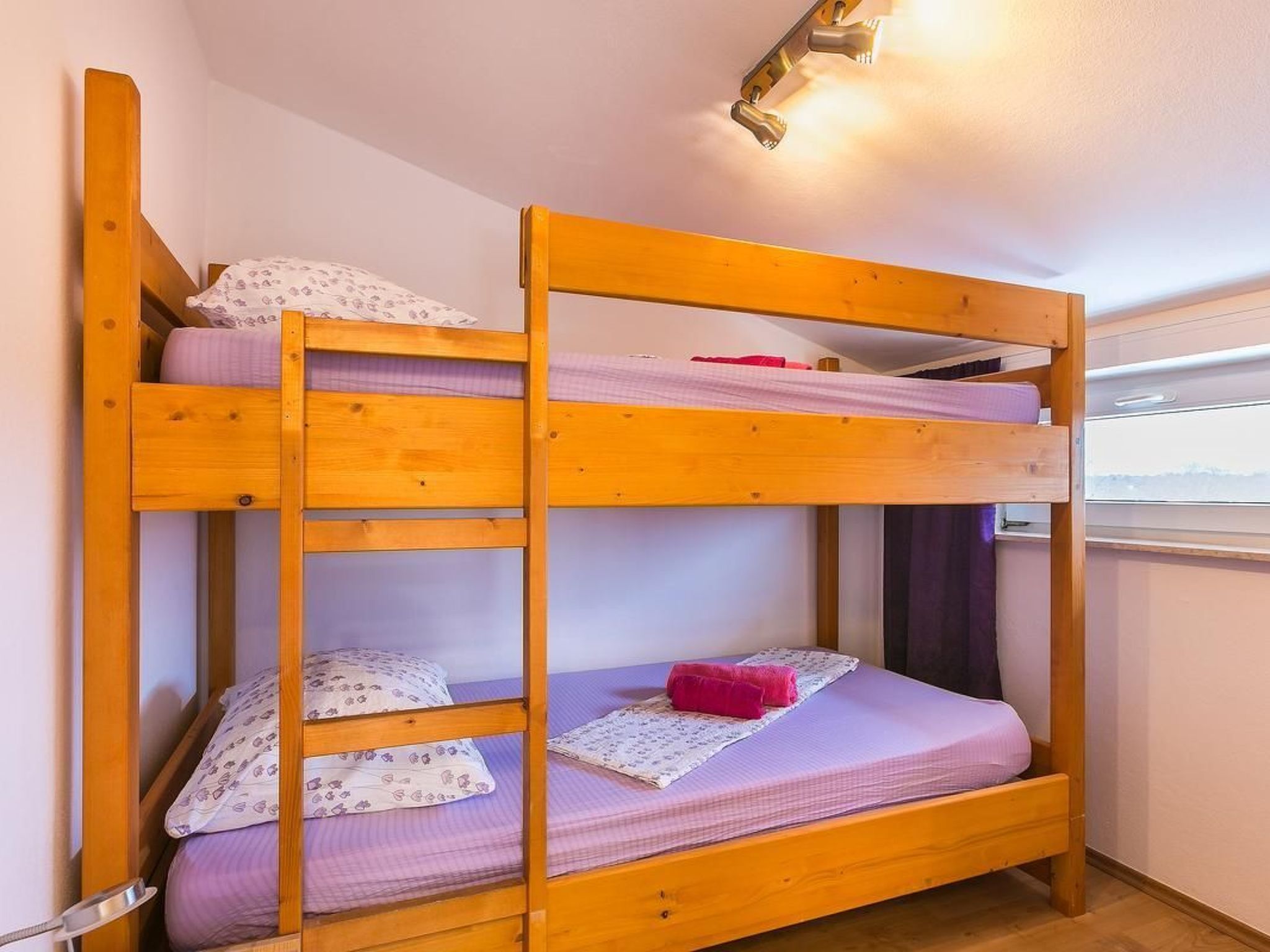 Photo of "Borka Kapovica" mit Balkon