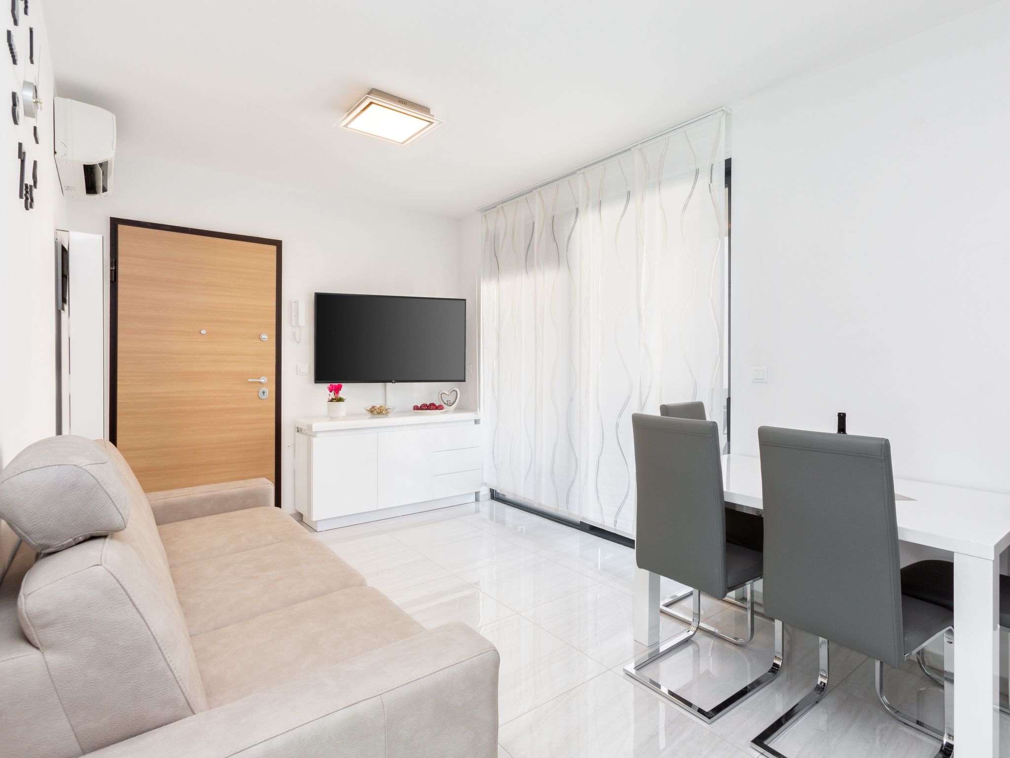 Photo of Alex-Betty direkt am Meer