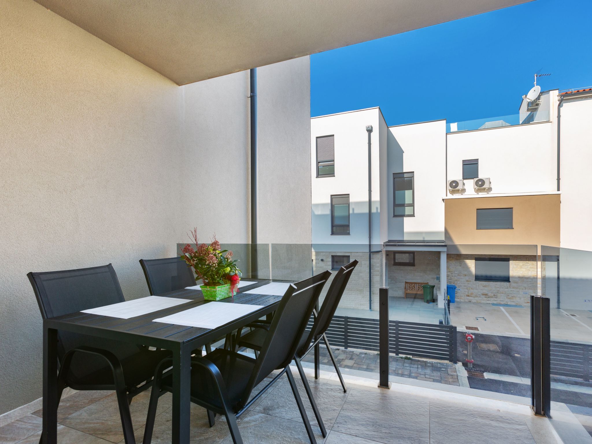 Photo of Alex-Betty direkt am Meer