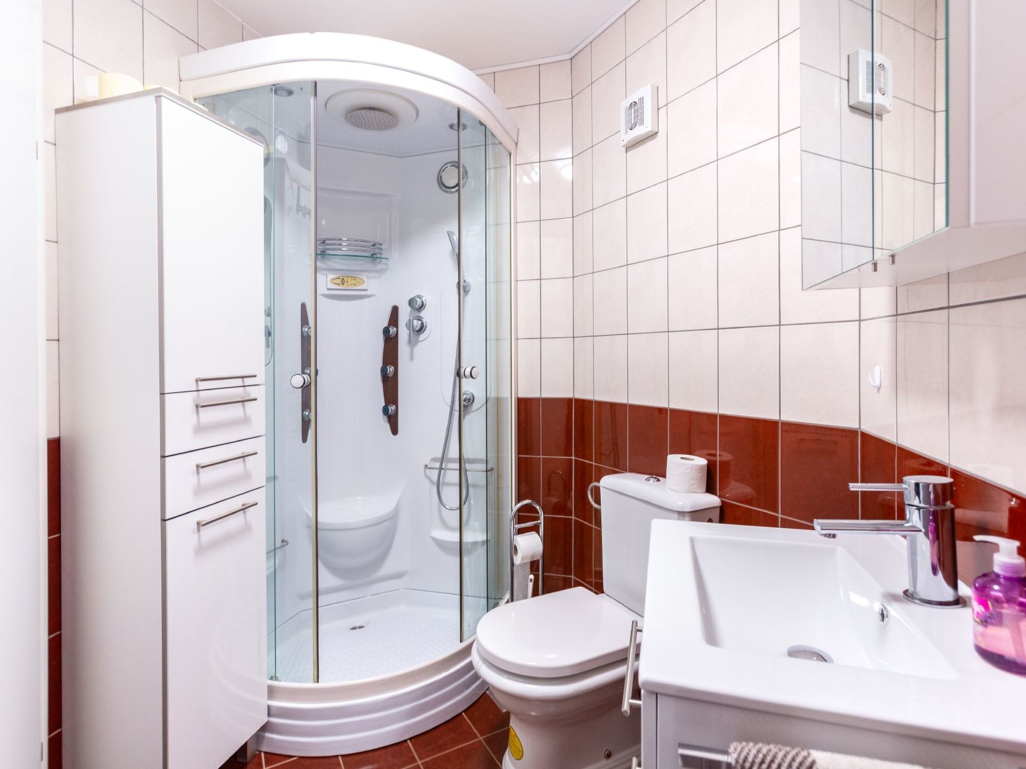 Photo of in Medulin mit Grill, Garten und gemeinsamem Pool