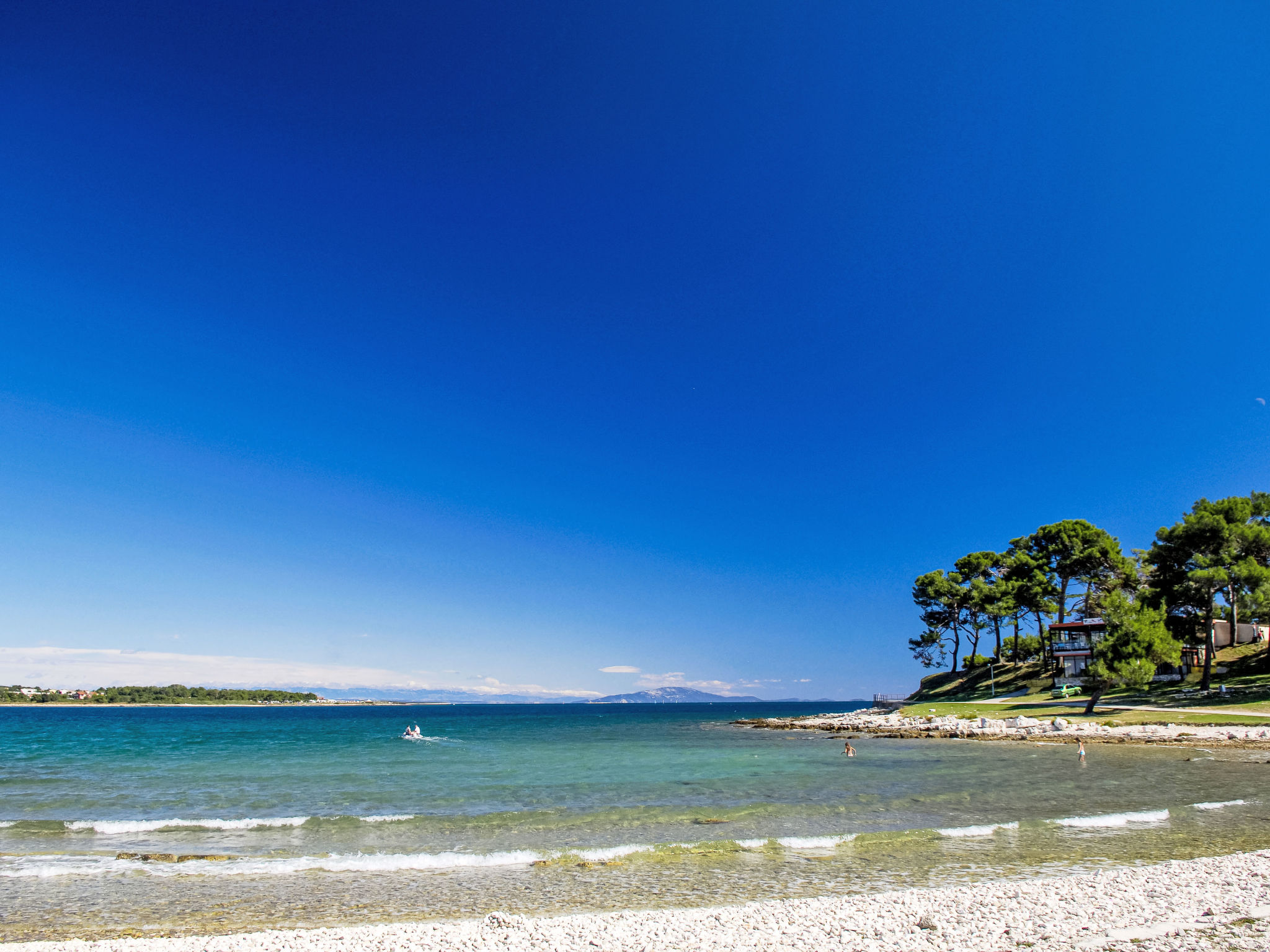 Photo of Villa mit Garten, Grill und Terrasse