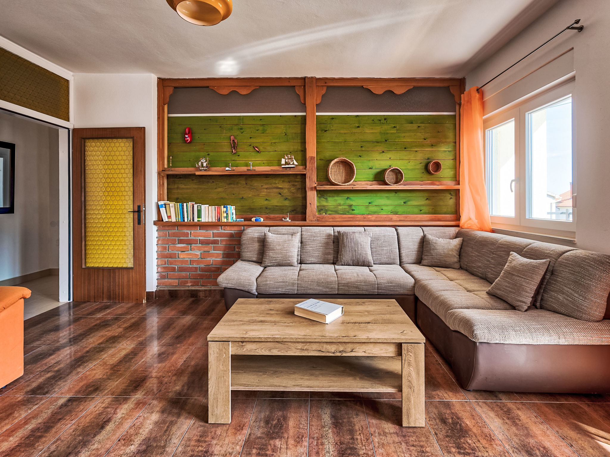 Photo of Villa mit Garten, Grill und Terrasse