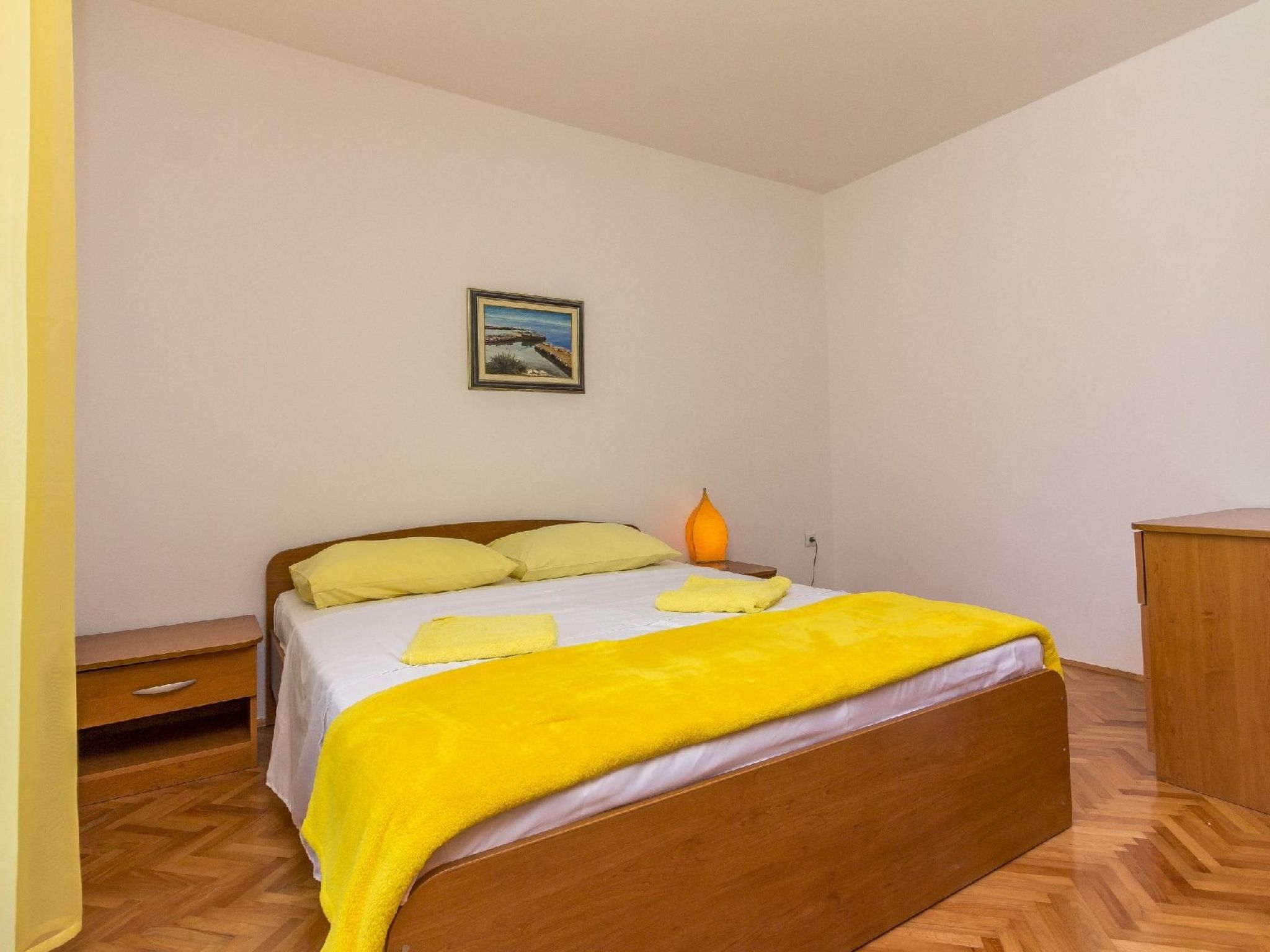 Villa mit Garten, Grill und Terrasse-Binnen