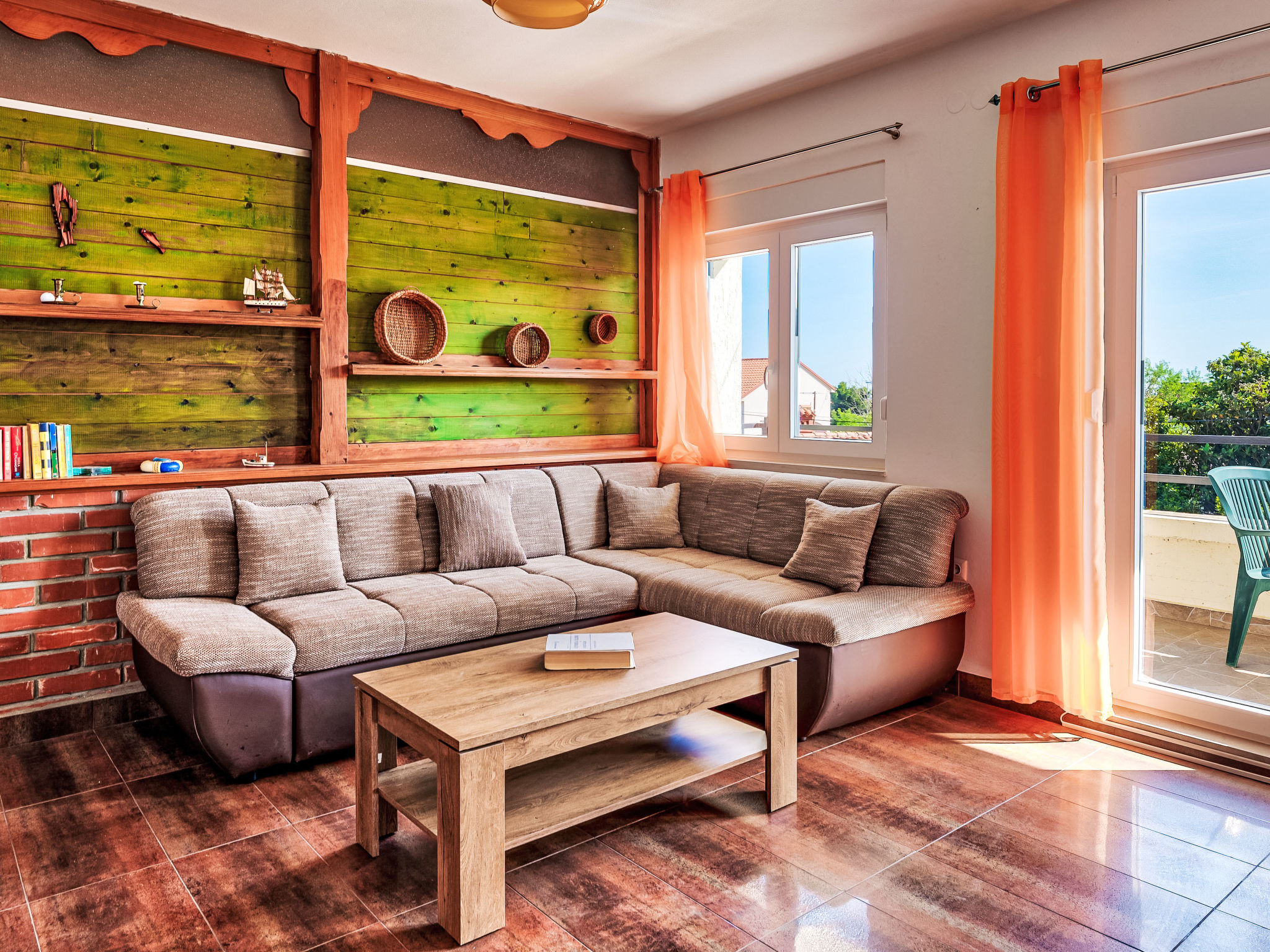 Photo of Villa mit Garten, Grill und Terrasse