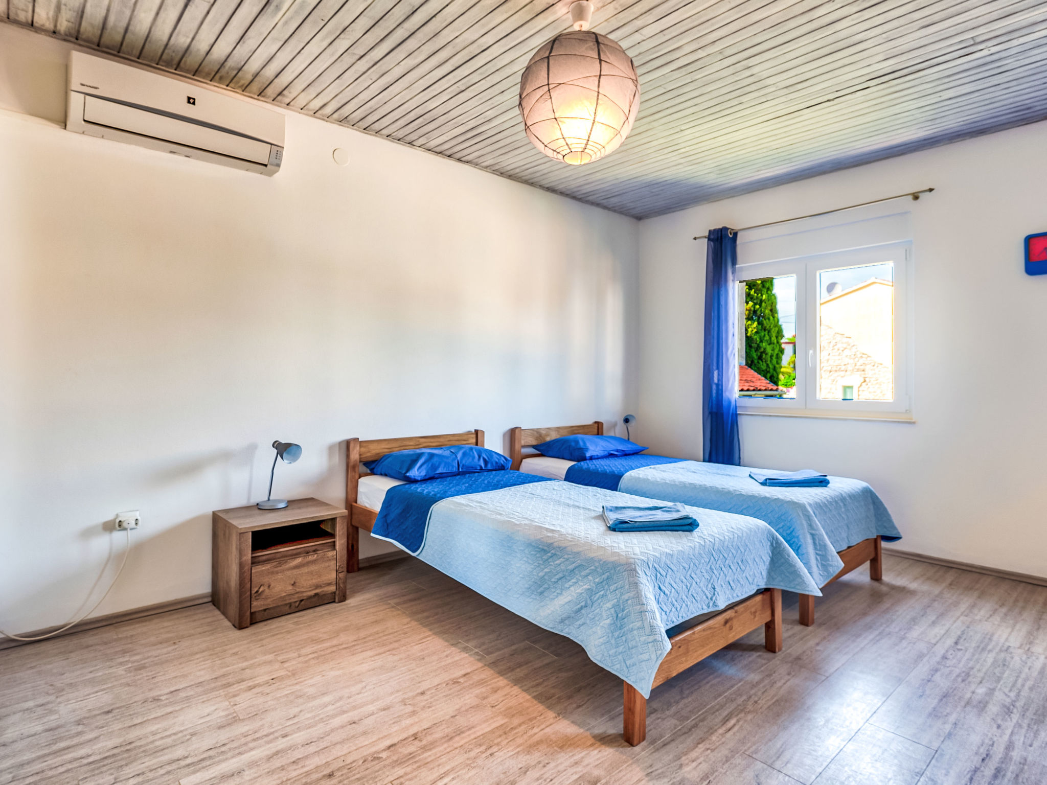 Photo of Villa mit Garten, Grill und Terrasse