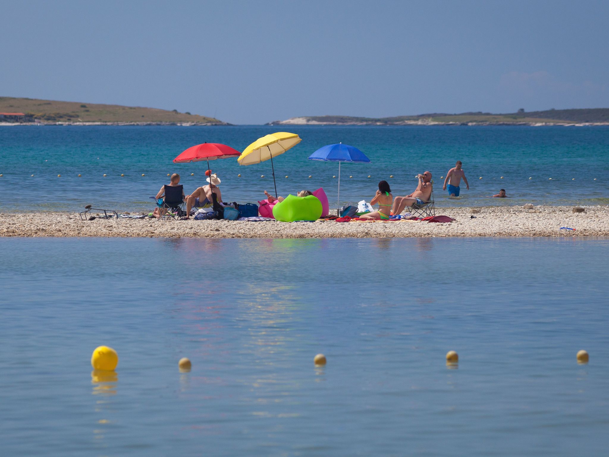 Mit Jacuzzi, Garten und Parkplatz-Binnen