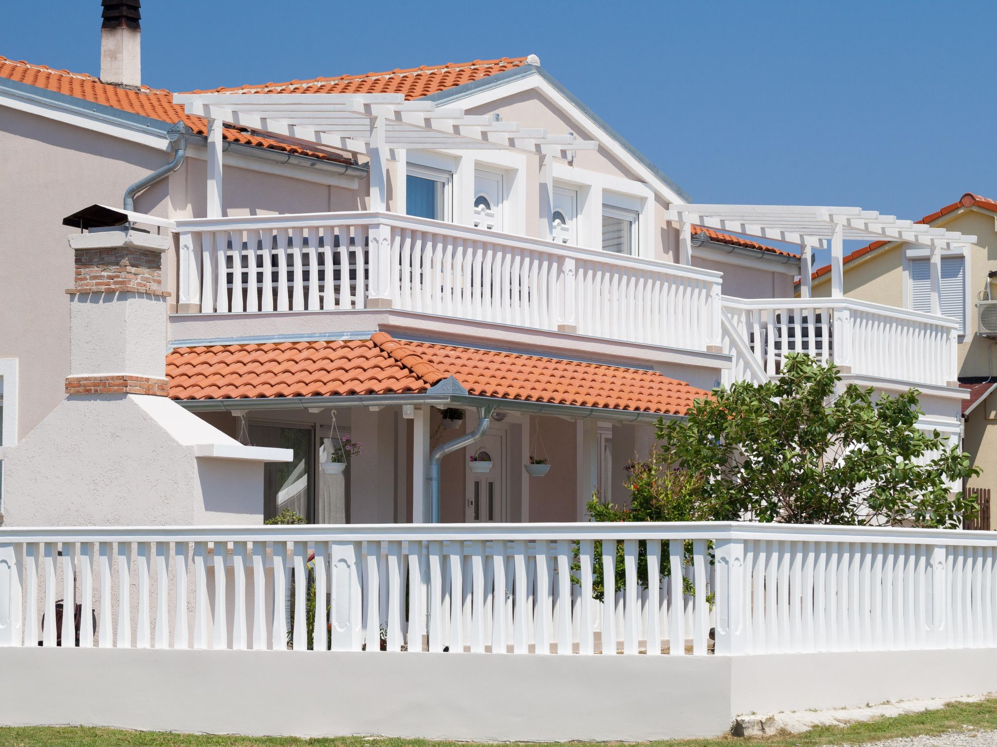 Ema Red mit Jacuzzi Apartment in Medulin