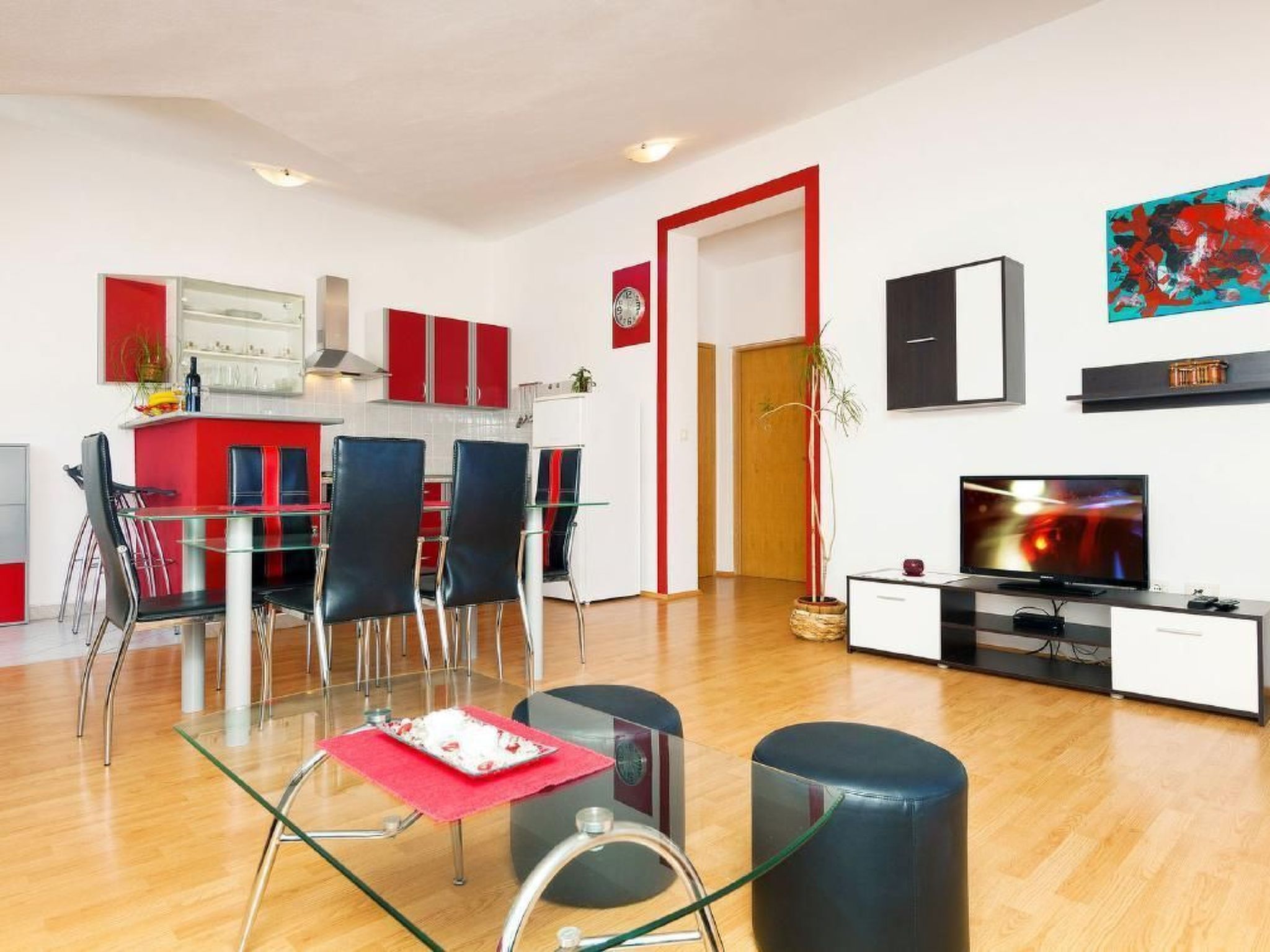 Moderne Ferienwohnung mit jacuzzi-Binnen