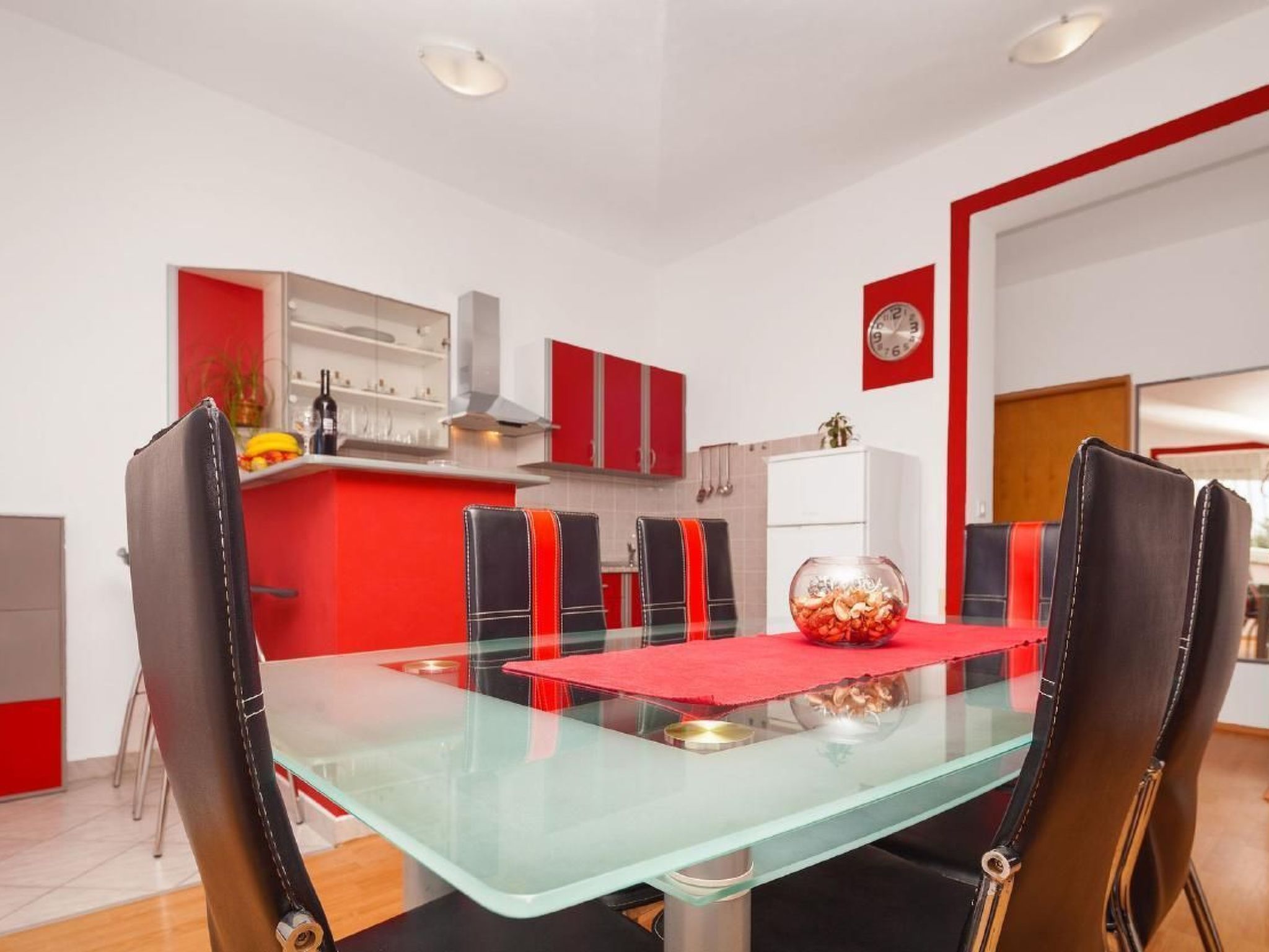 Photo of Moderne Ferienwohnung mit jacuzzi