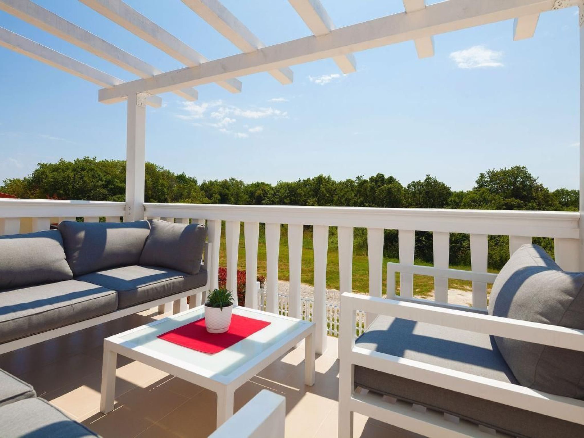 Moderne Ferienwohnung mit jacuzzi-Binnen