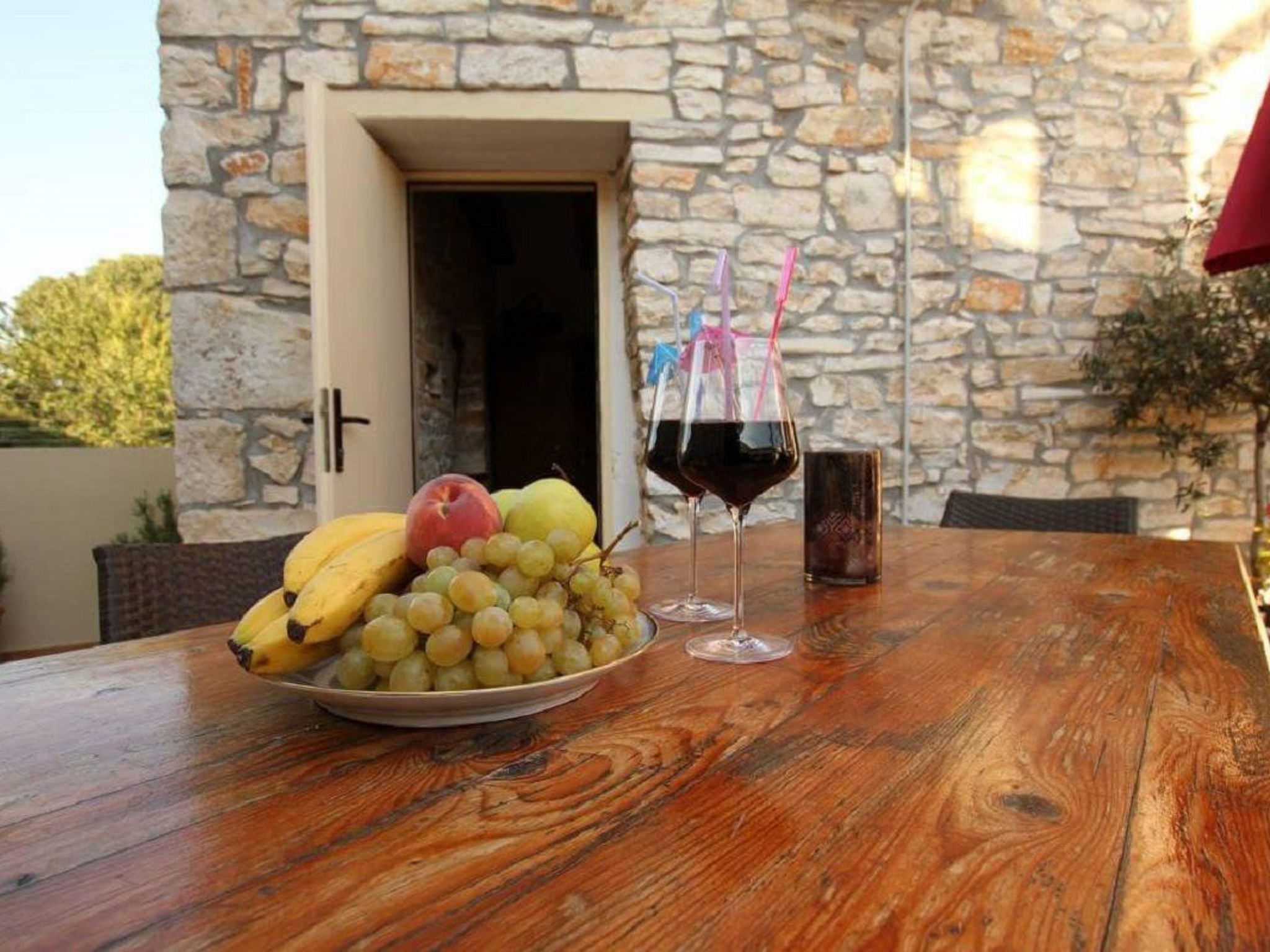 'Filira Medulin' mit Blick auf das Wasser-Image-tags.info