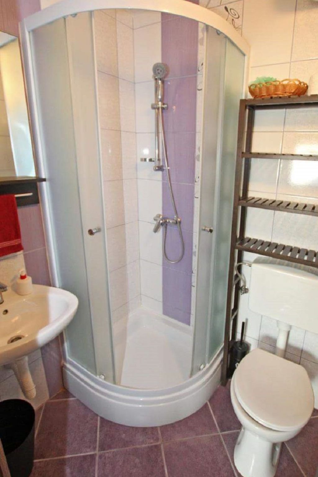 'Filira Medulin' mit Blick auf das Wasser-Image-tags.info