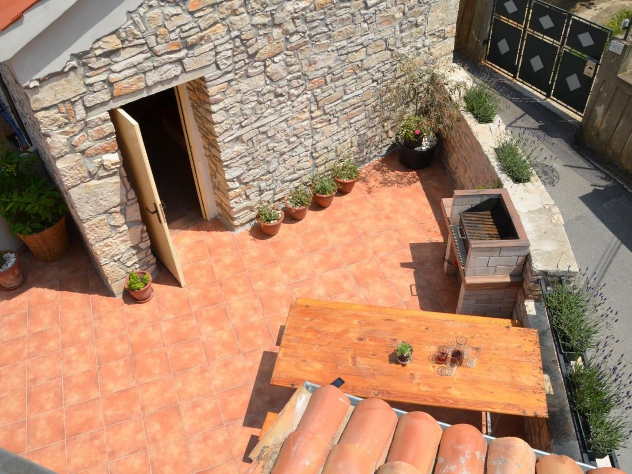 'Filira Medulin' mit Blick auf das Wasser-Image-tags.info