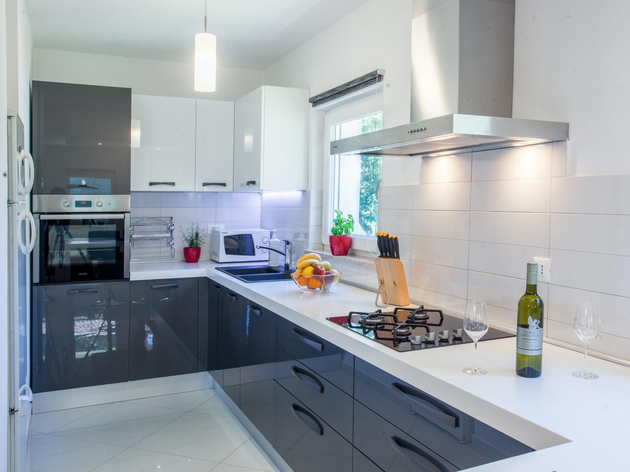 In Vintijan mit Großem Whirlpool-Inside