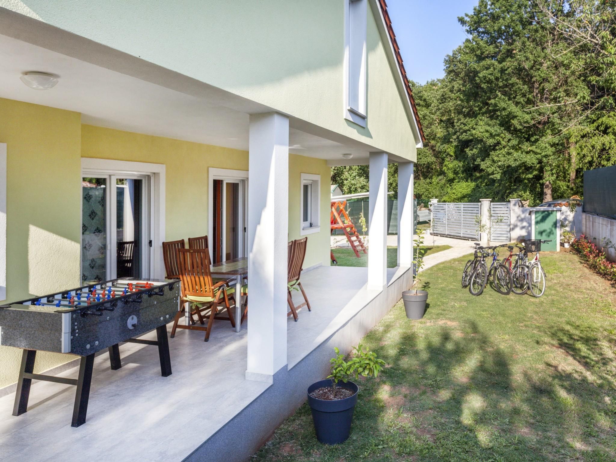 In Vintijan mit Großem Whirlpool-Image-tags.info