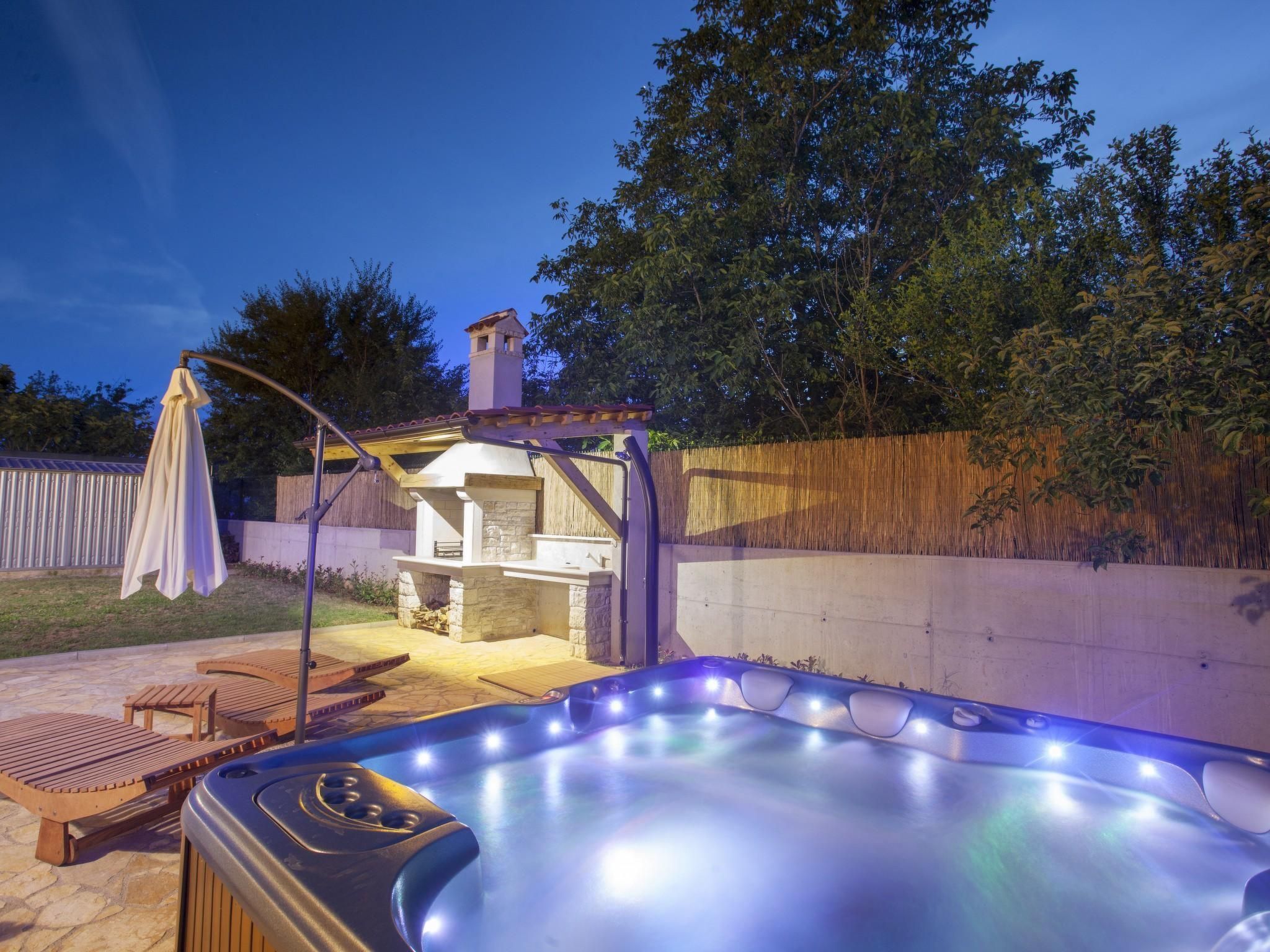 Photo of in Vintijan mit Großem Whirlpool