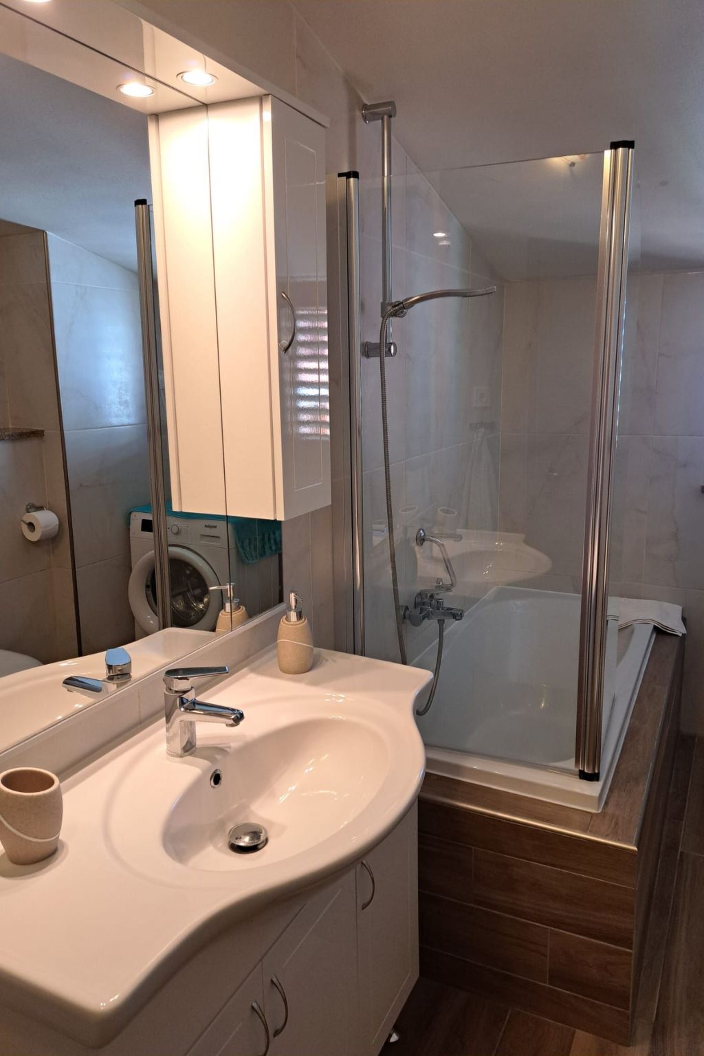 Apartment mit drei Schlafzimmern und Meerblick-Inside