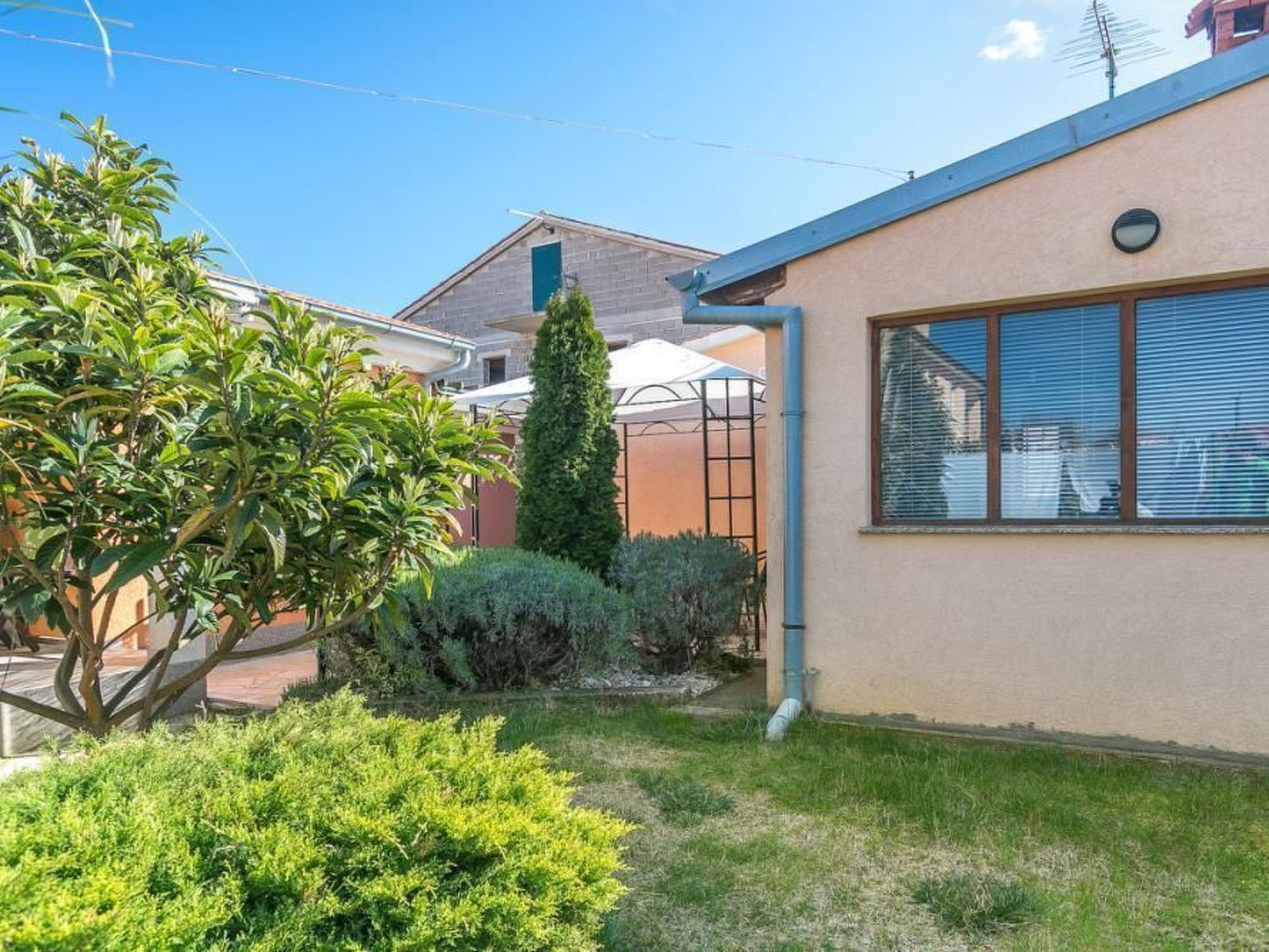 Apartment "Arijana2" mit privater Terrasse-Binnen