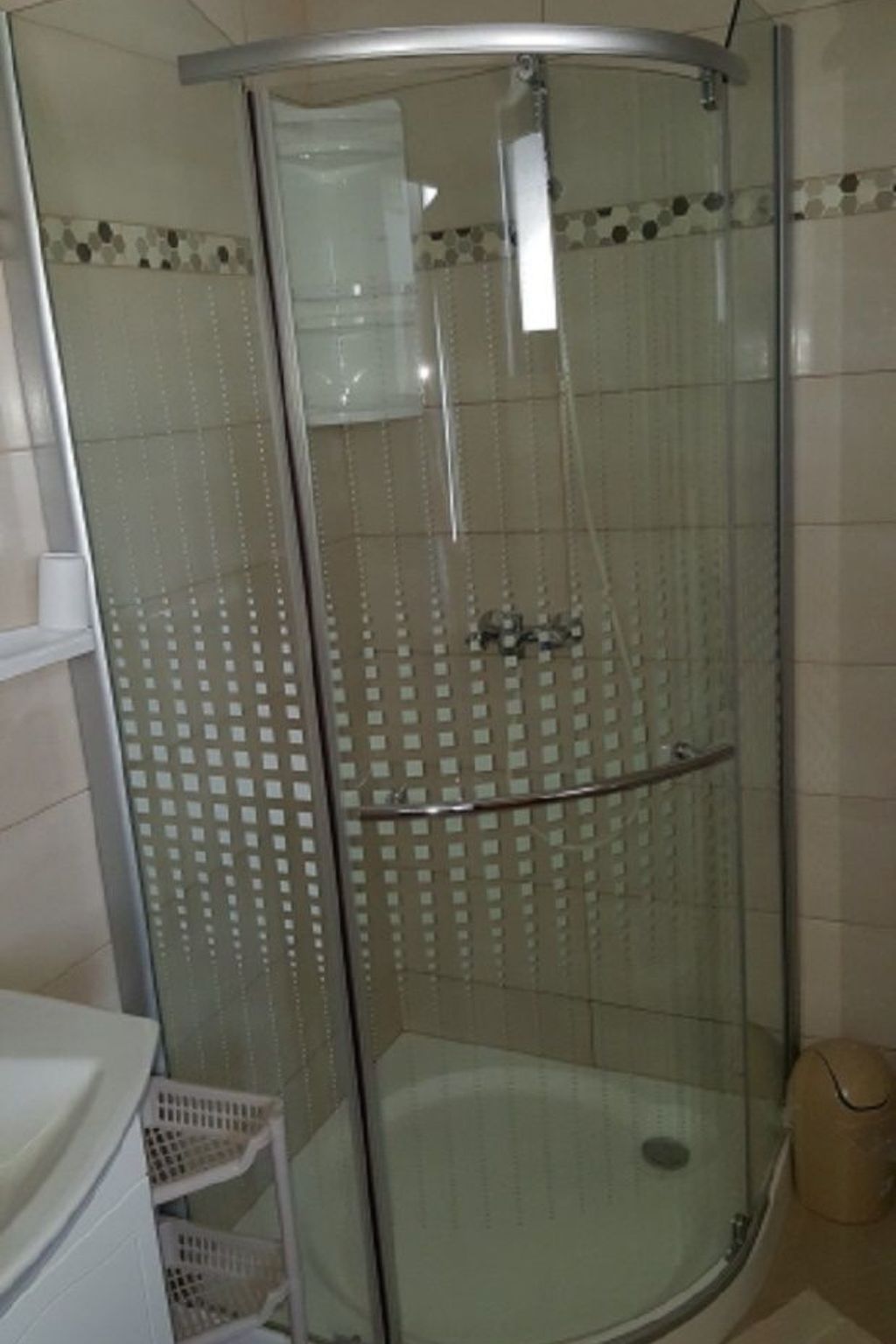 Hübsche Ferienwohnung mit geräumigem Balkon-Binnen