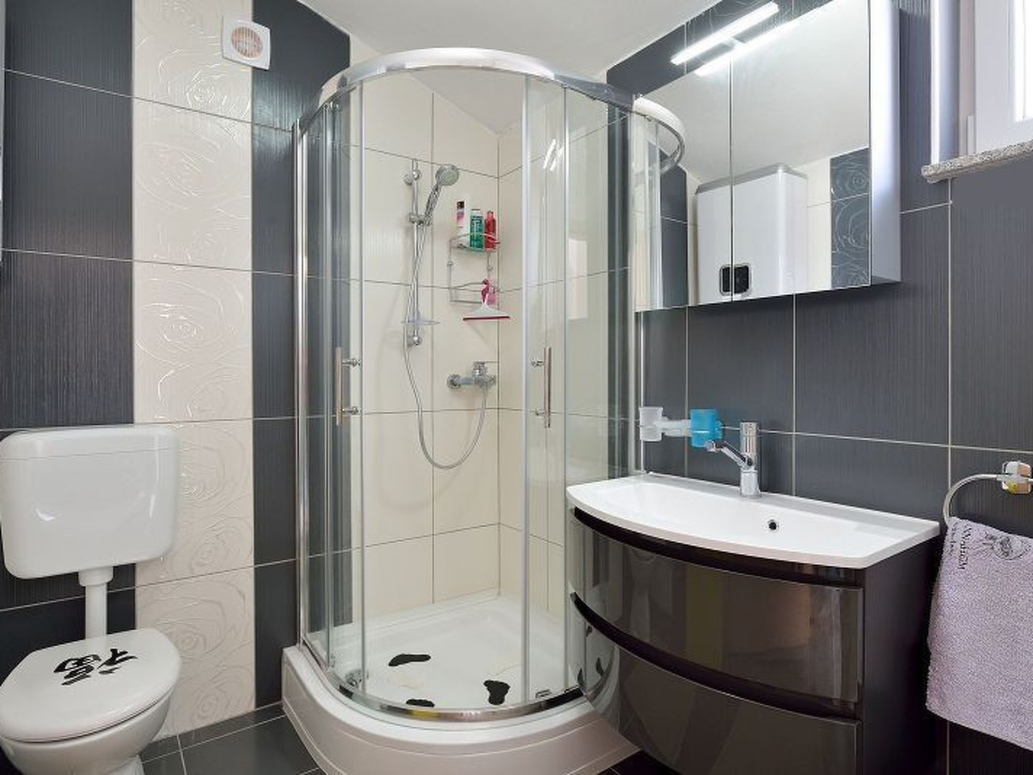 Photo of Ferienvilla "Posesi Dujak"