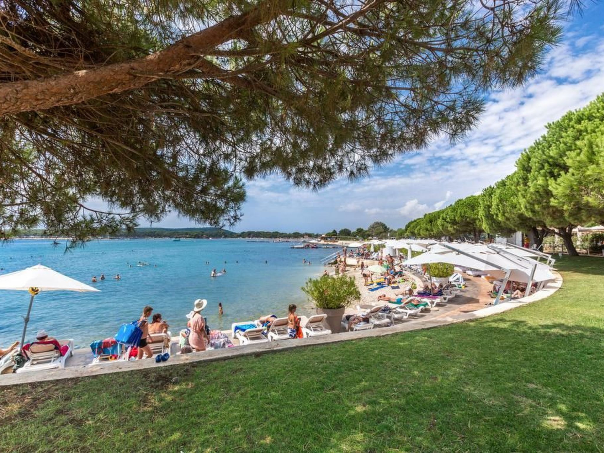 Photo of Ferienvilla "Posesi Dujak"