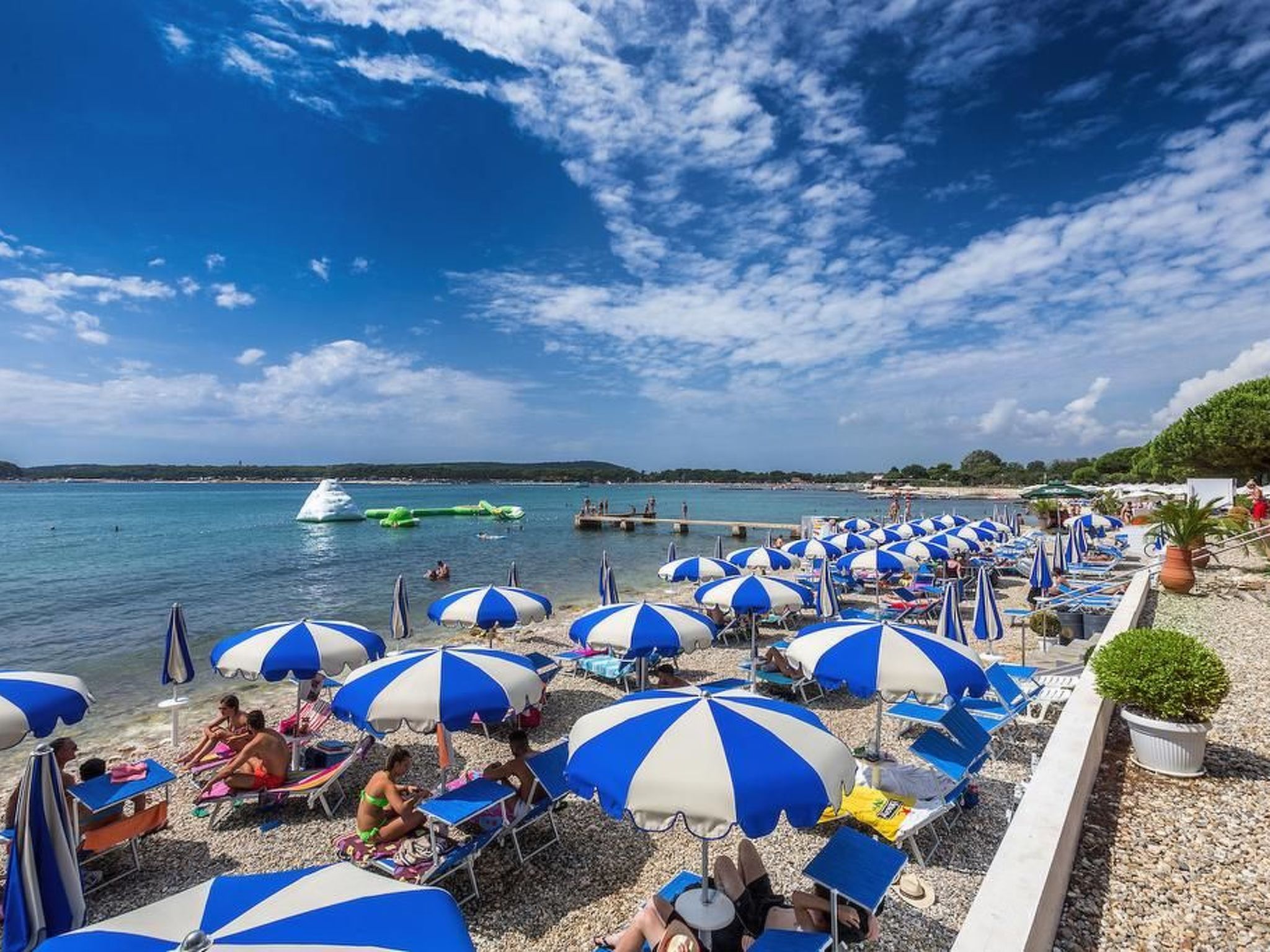 Photo of Ferienvilla "Posesi Dujak"