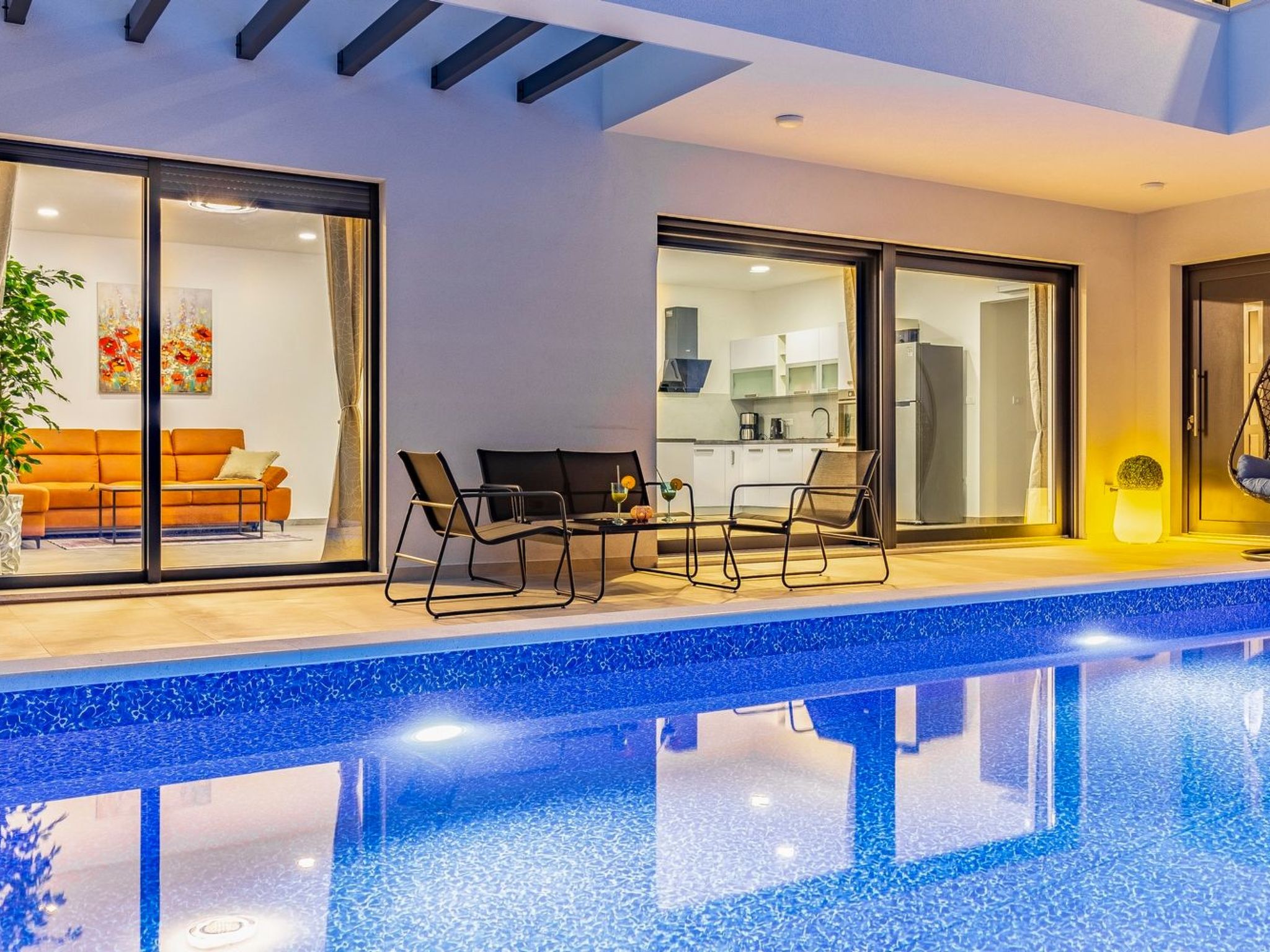 De lux "Villa Bieca", in der Nähe des Sandstrandes-Drinnen