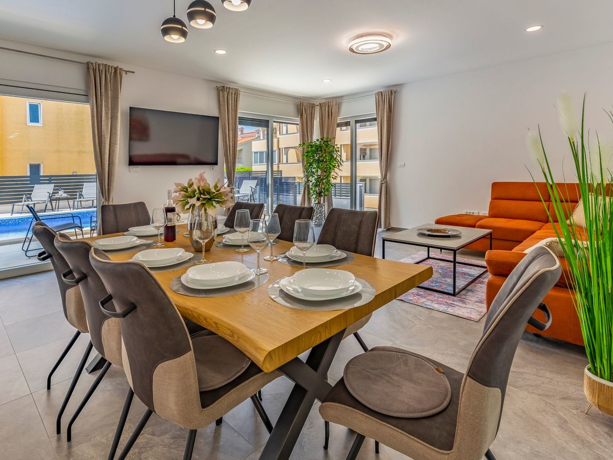 De lux "Villa Bieca", in der Nähe des Sandstrandes-Drinnen