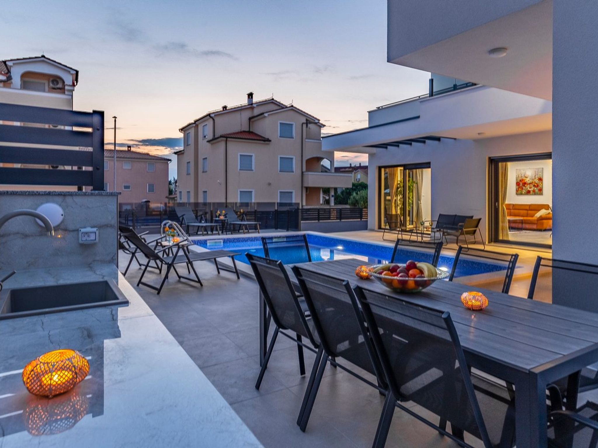 De lux "Villa Bieca", in der Nähe des Sandstrandes-Drinnen