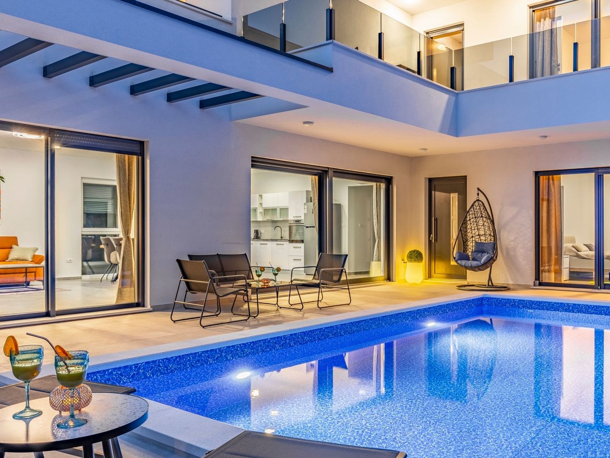 De lux "Villa Bieca", in der Nähe des Sandstrandes-Drinnen