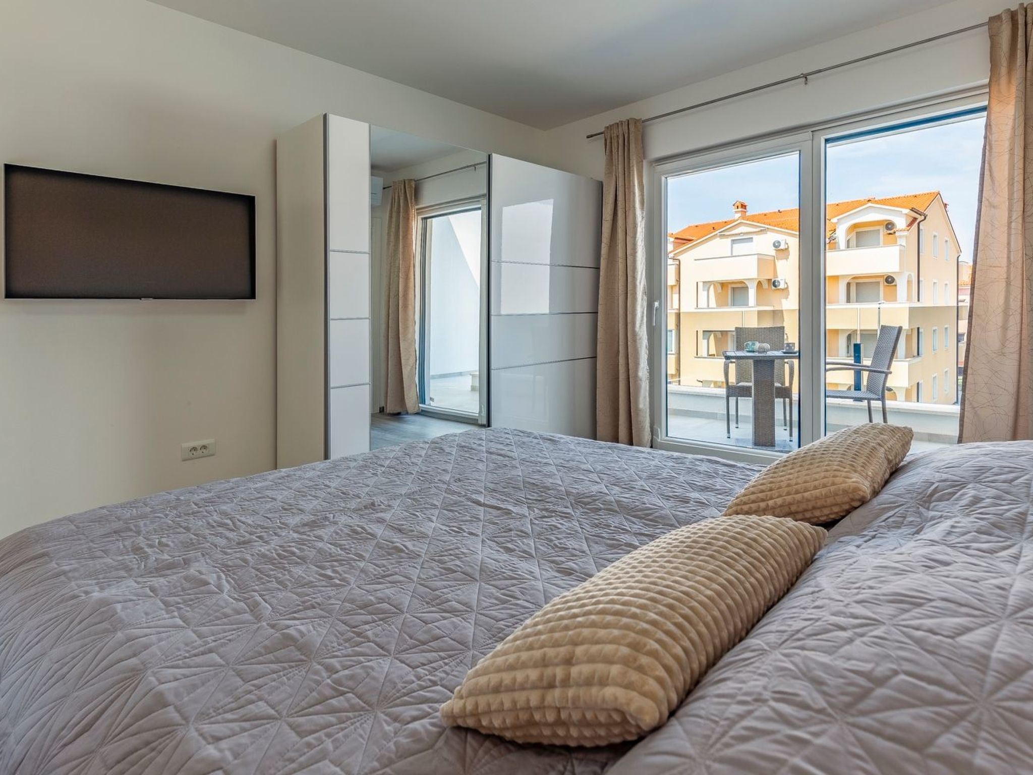 De lux "Villa Bieca", in der Nähe des Sandstrandes-Drinnen