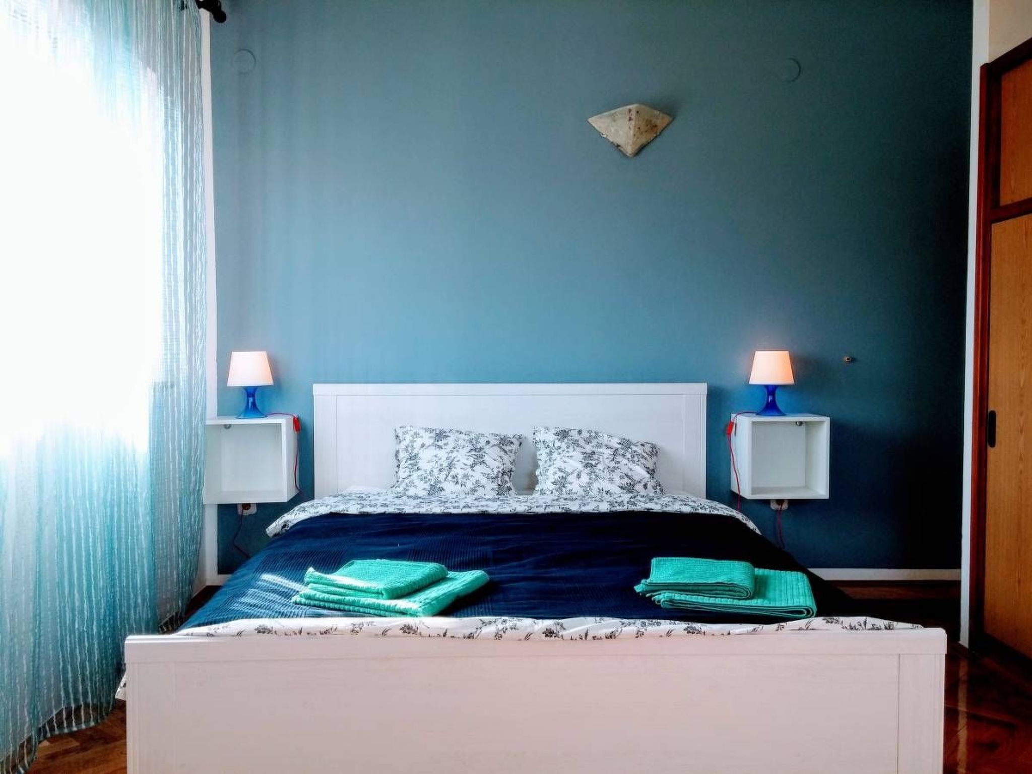 Wohnung mit Balkon-Image-tags.info