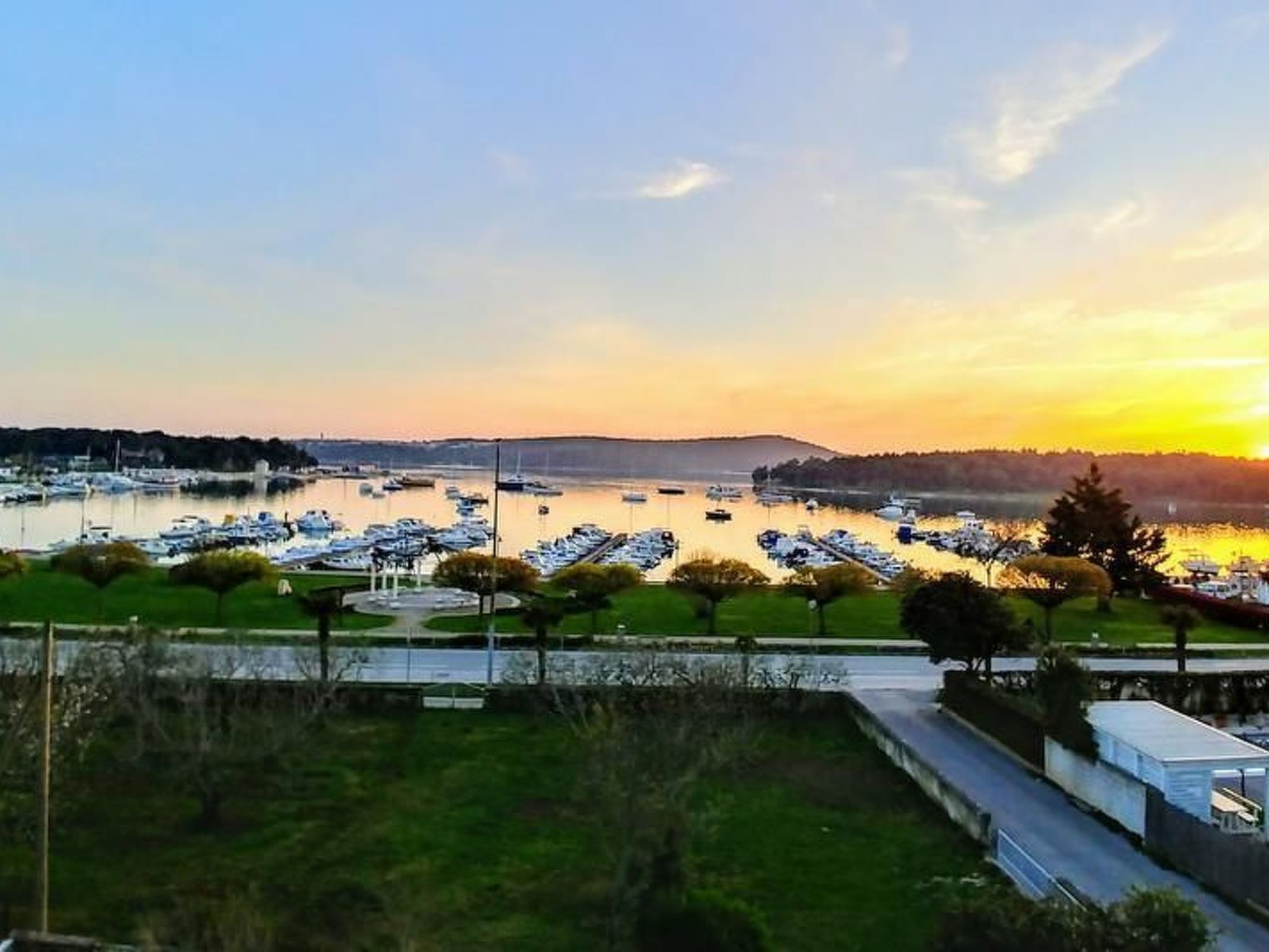 Wohnung mit Balkon-Image-tags.info