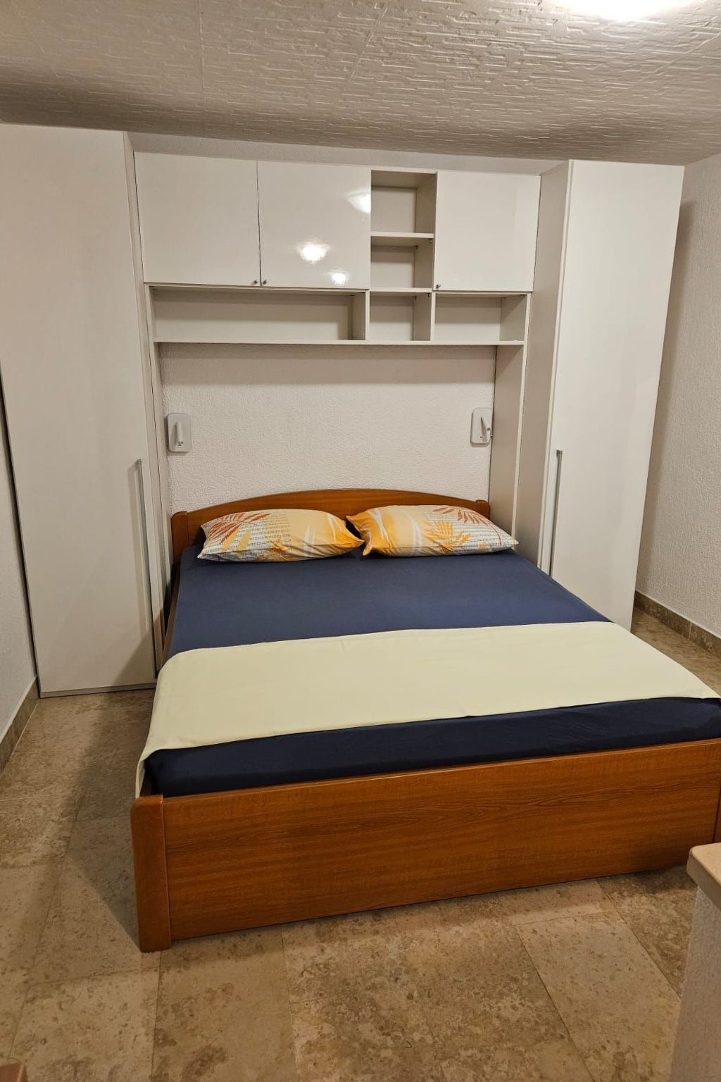 Photo of "Second" mit Terrasse