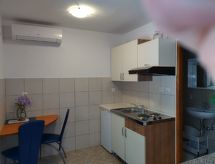 Wohnung "First" mit Terrasse