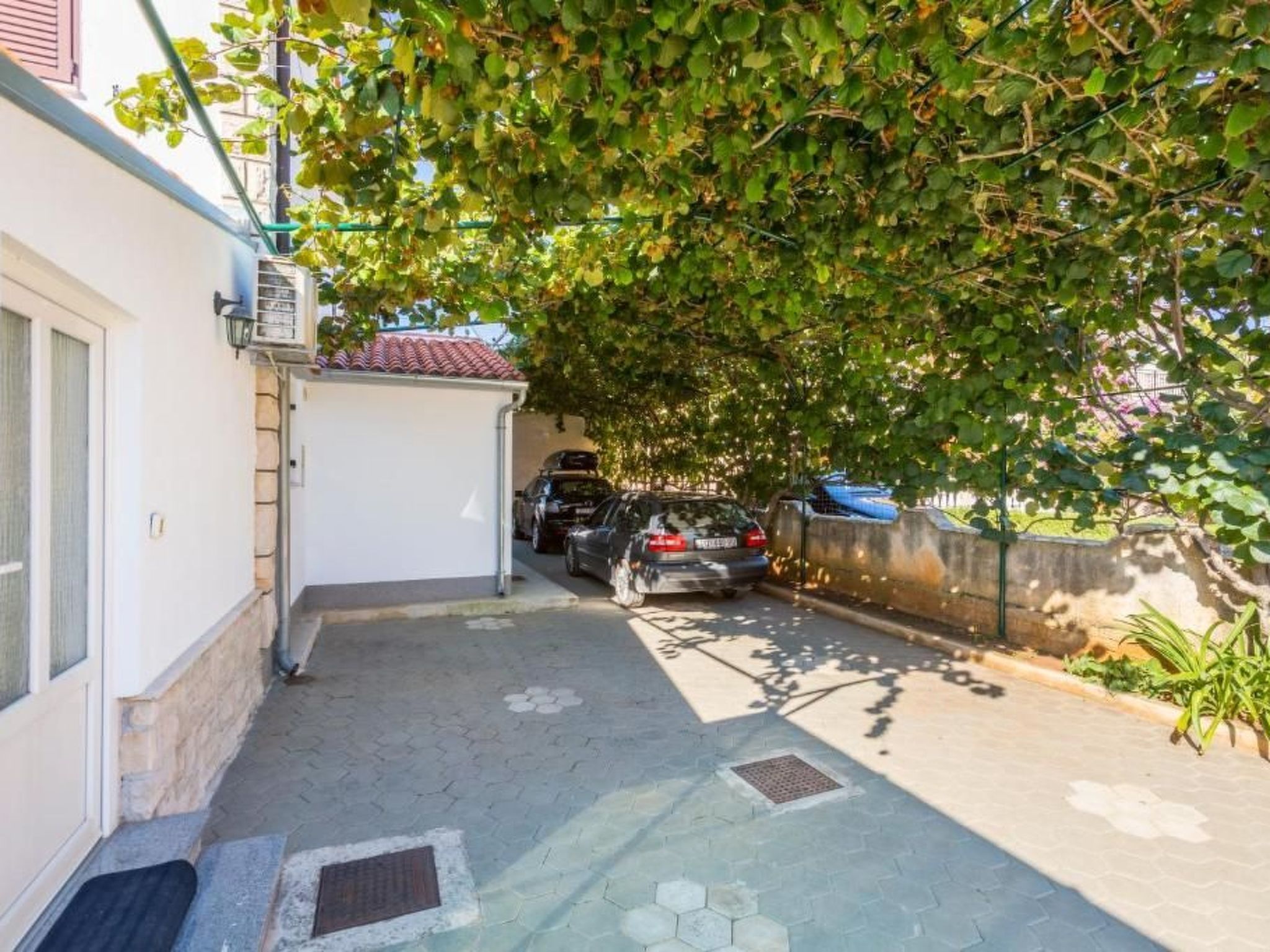 "Kiwi" mit Whirlpool