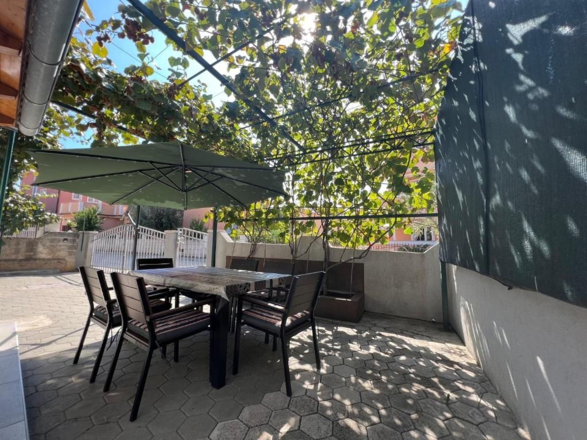 "Kiwi" mit Whirlpool-Outside