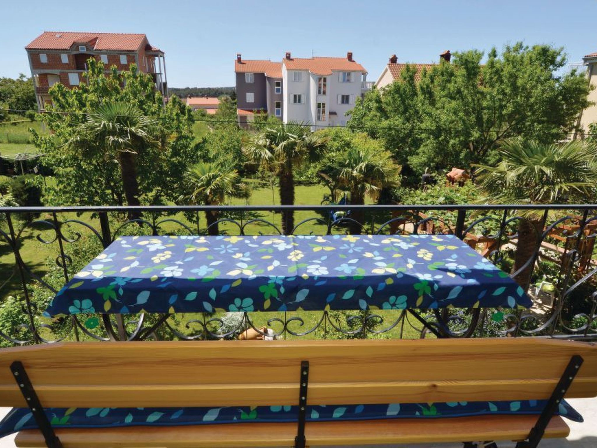 Photo of Geräumige Wohnung in Medulin mit privatem Parkplatz