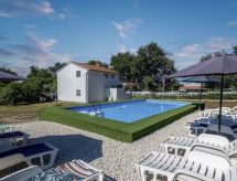 Charmantes Ferienhaus in Medulin, mit Pool...
