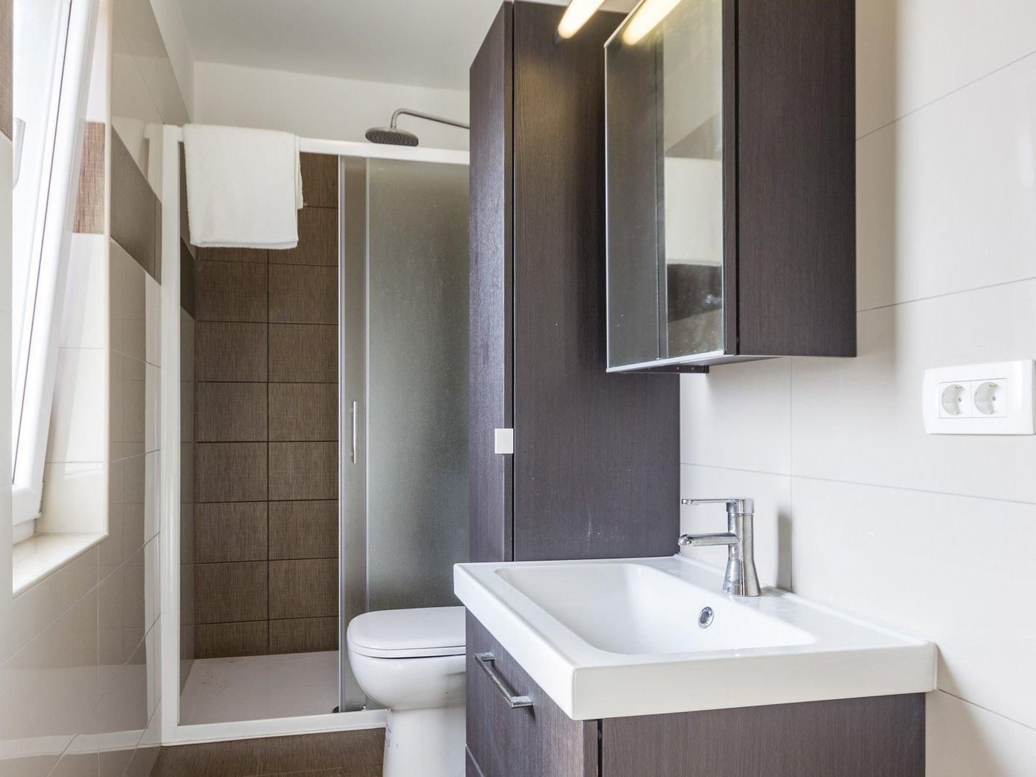 Villa Agneza mit Garten, Pool und Pavillon-Dedans