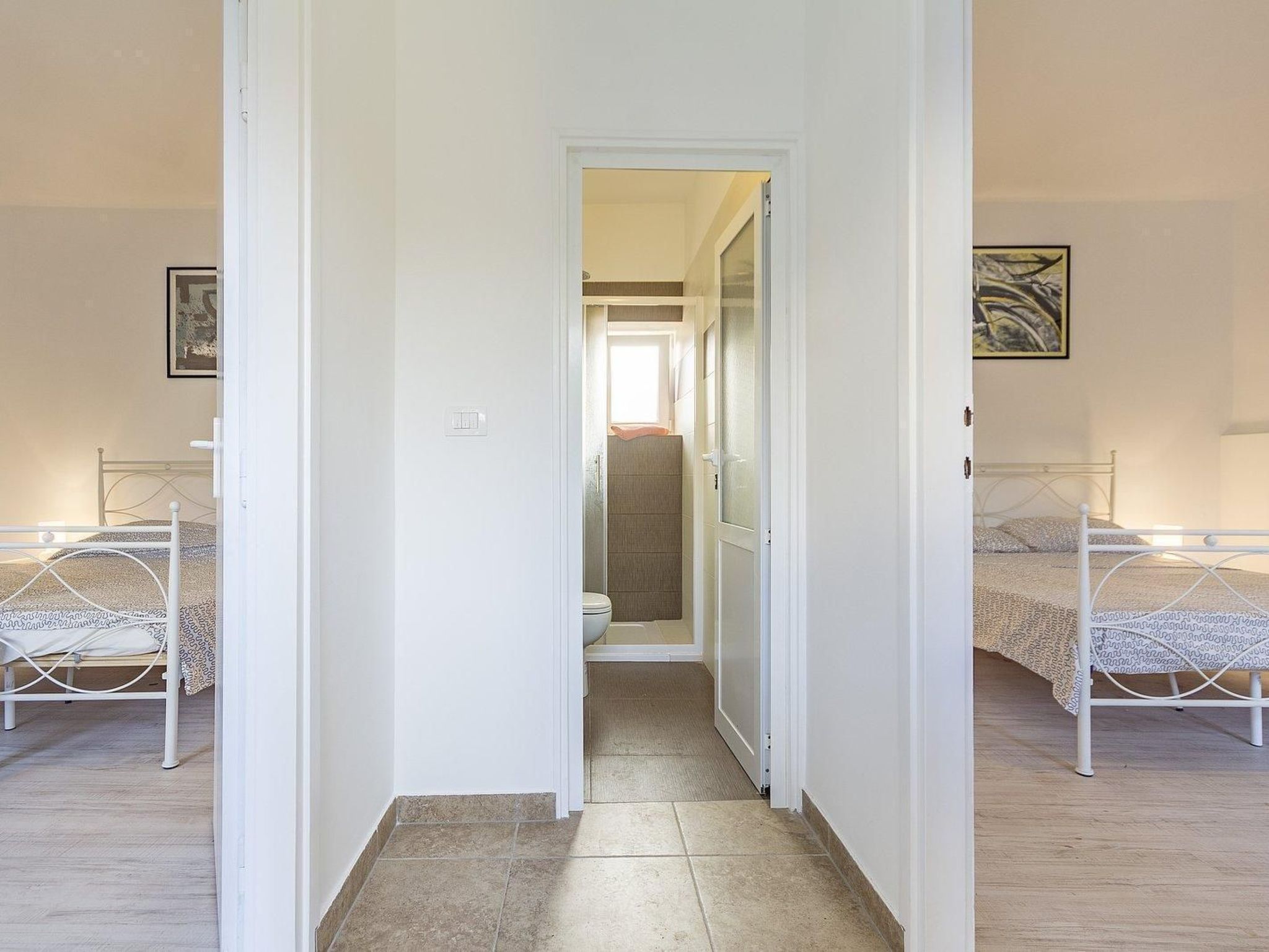 Villa Agneza mit Garten, Pool und Pavillon-Dedans