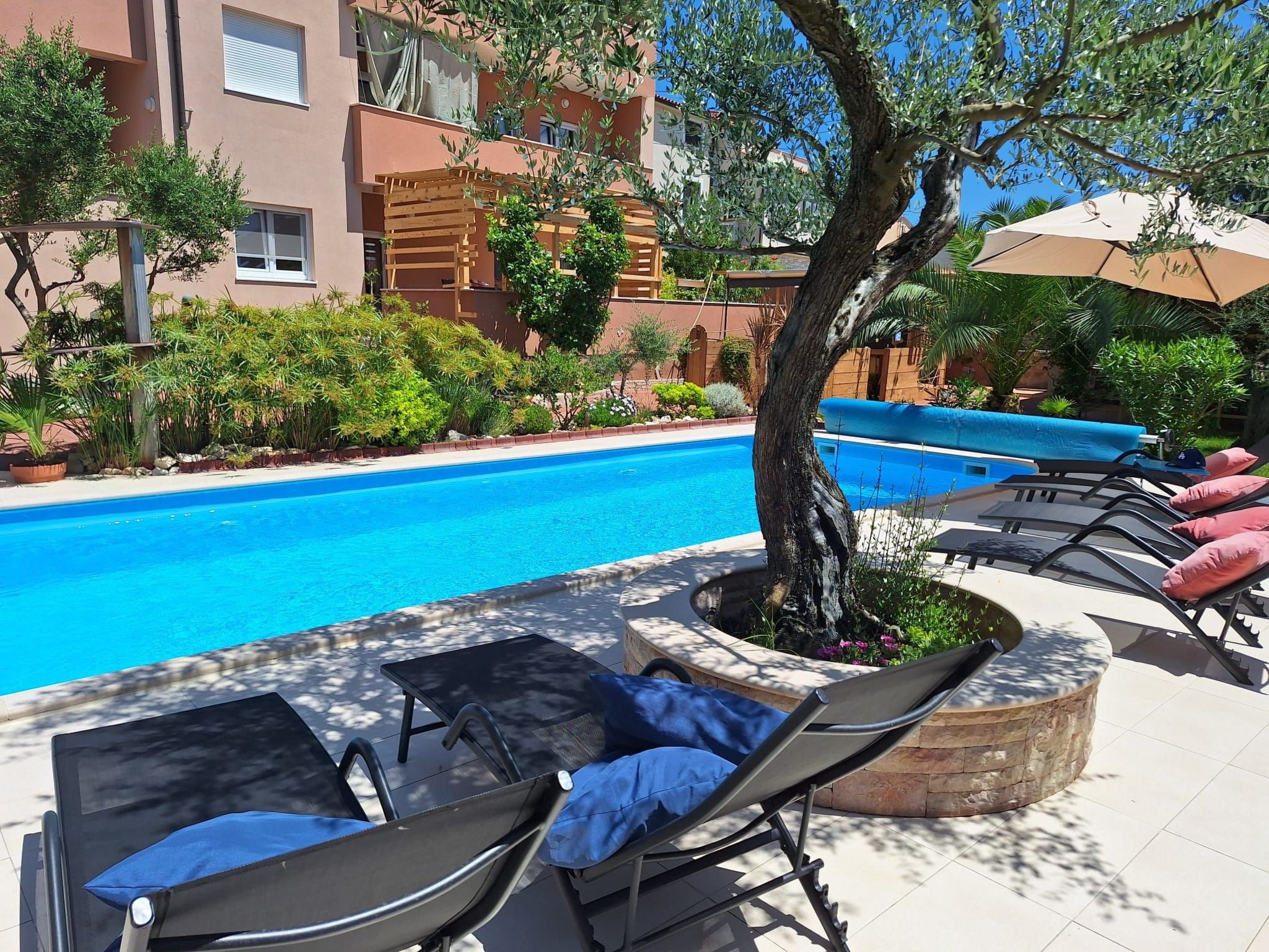Photo of Urlaub mit Kindern-Ferienwohnung mit Pool
